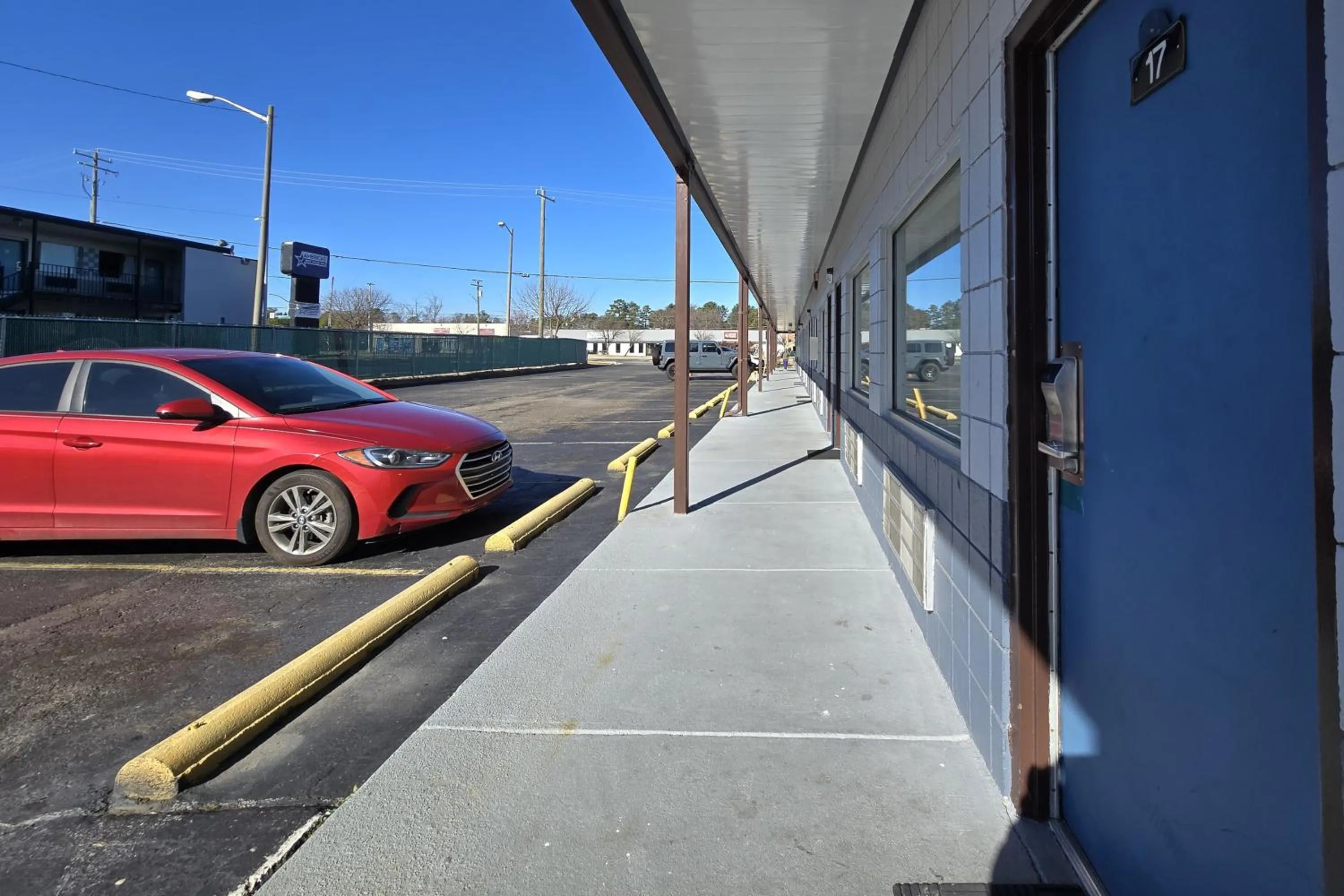 Parking in Eagle Inn by Hotel O Richmond Midlothian Turnpike