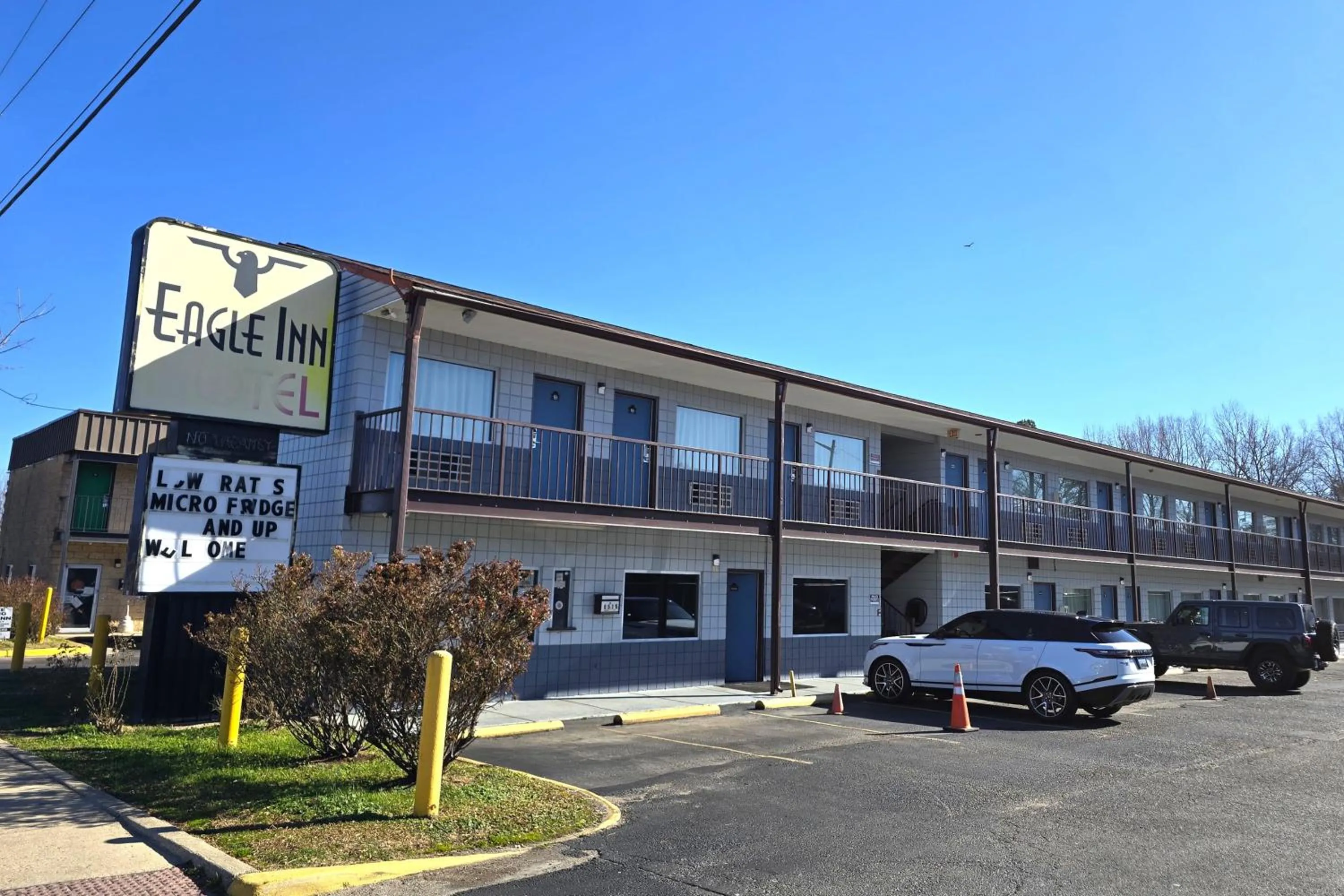 Property building in Eagle Inn by Hotel O Richmond Midlothian Turnpike