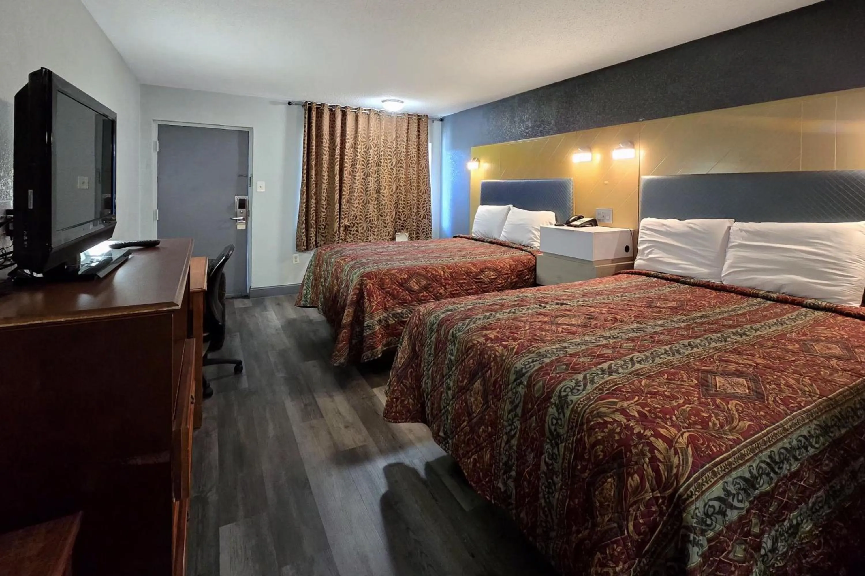 Bedroom, Bed in Eagle Inn by Hotel O Richmond Midlothian Turnpike