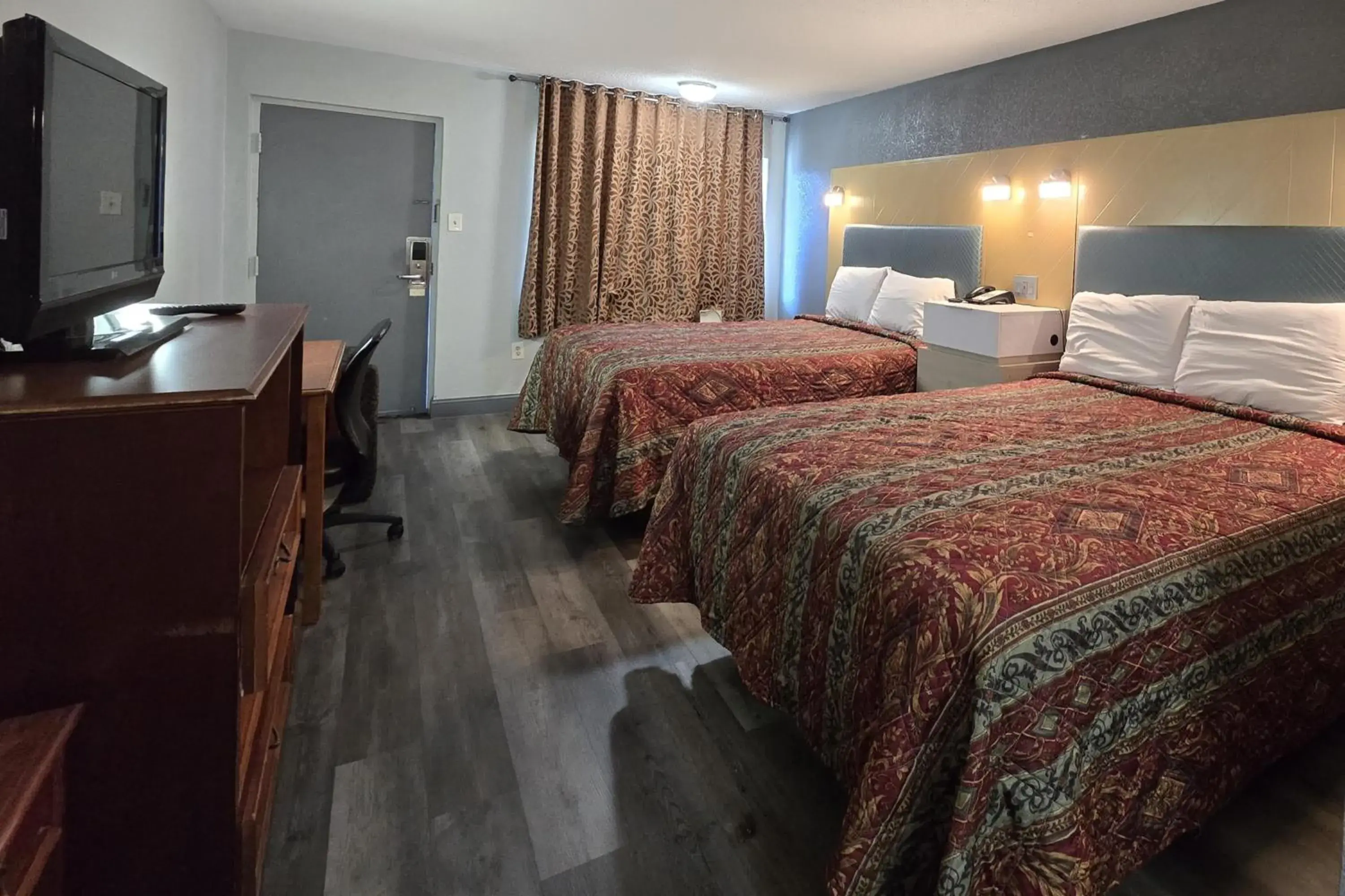 2 Queen Bed Smoking in Eagle Inn by Hotel O Richmond Midlothian Turnpike 2 Queen Bed Smoking in Eagle Inn by Hotel O Richmond Midlothian Turnpike