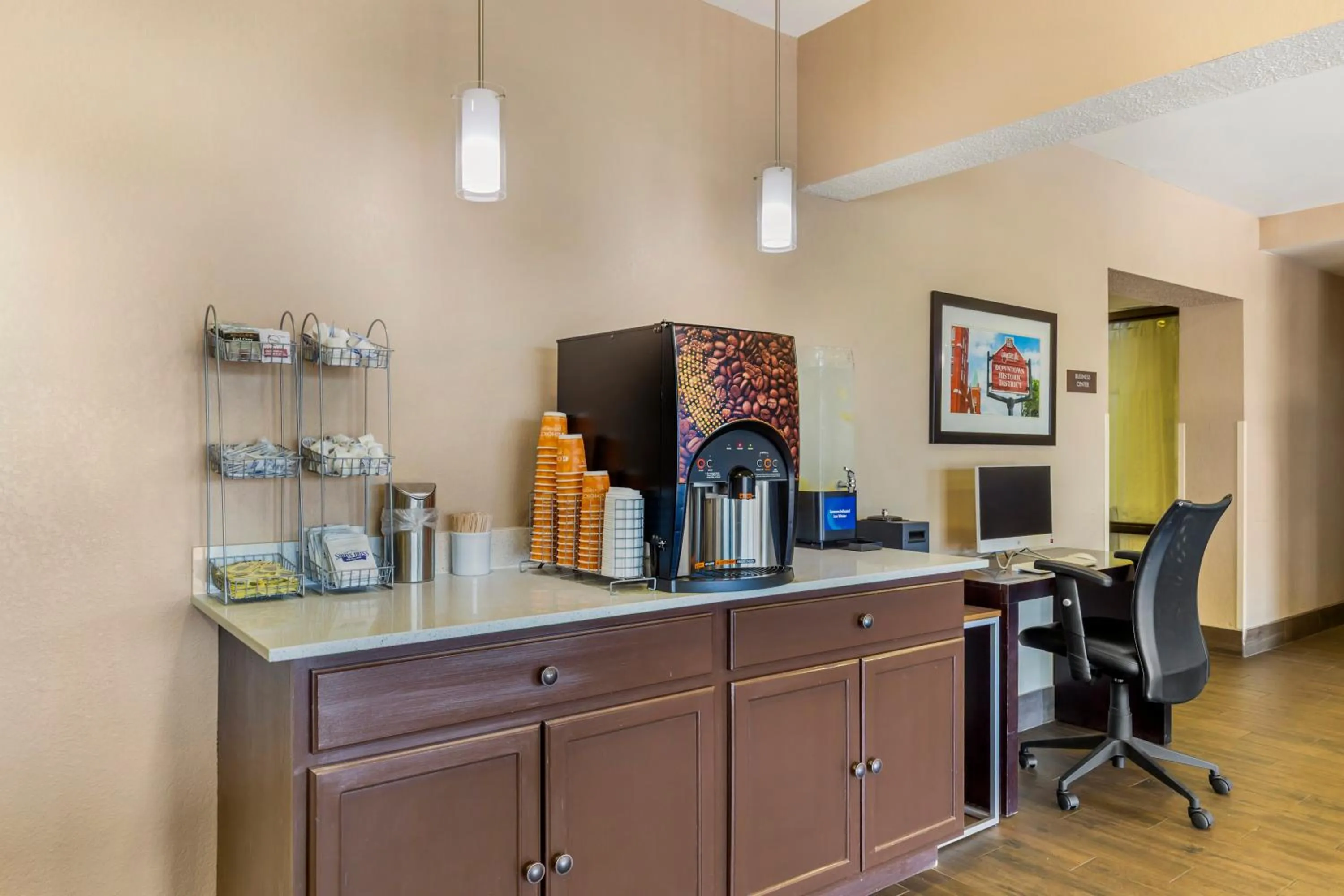 Comfort Inn & Suites Spring Lake - Fayetteville near Fort Bragg