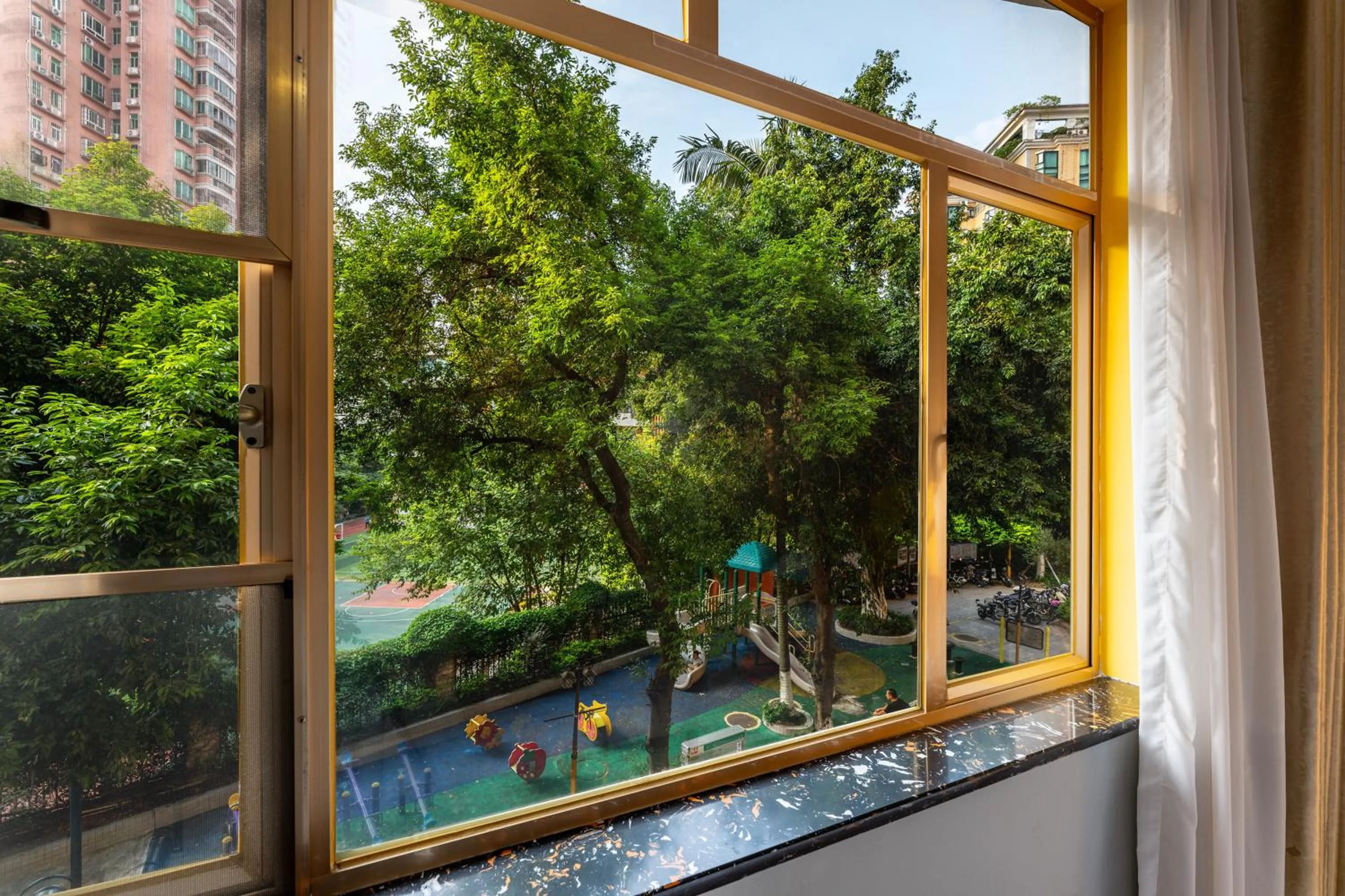 Property building in Chami Apartment Hotel, Buhadi