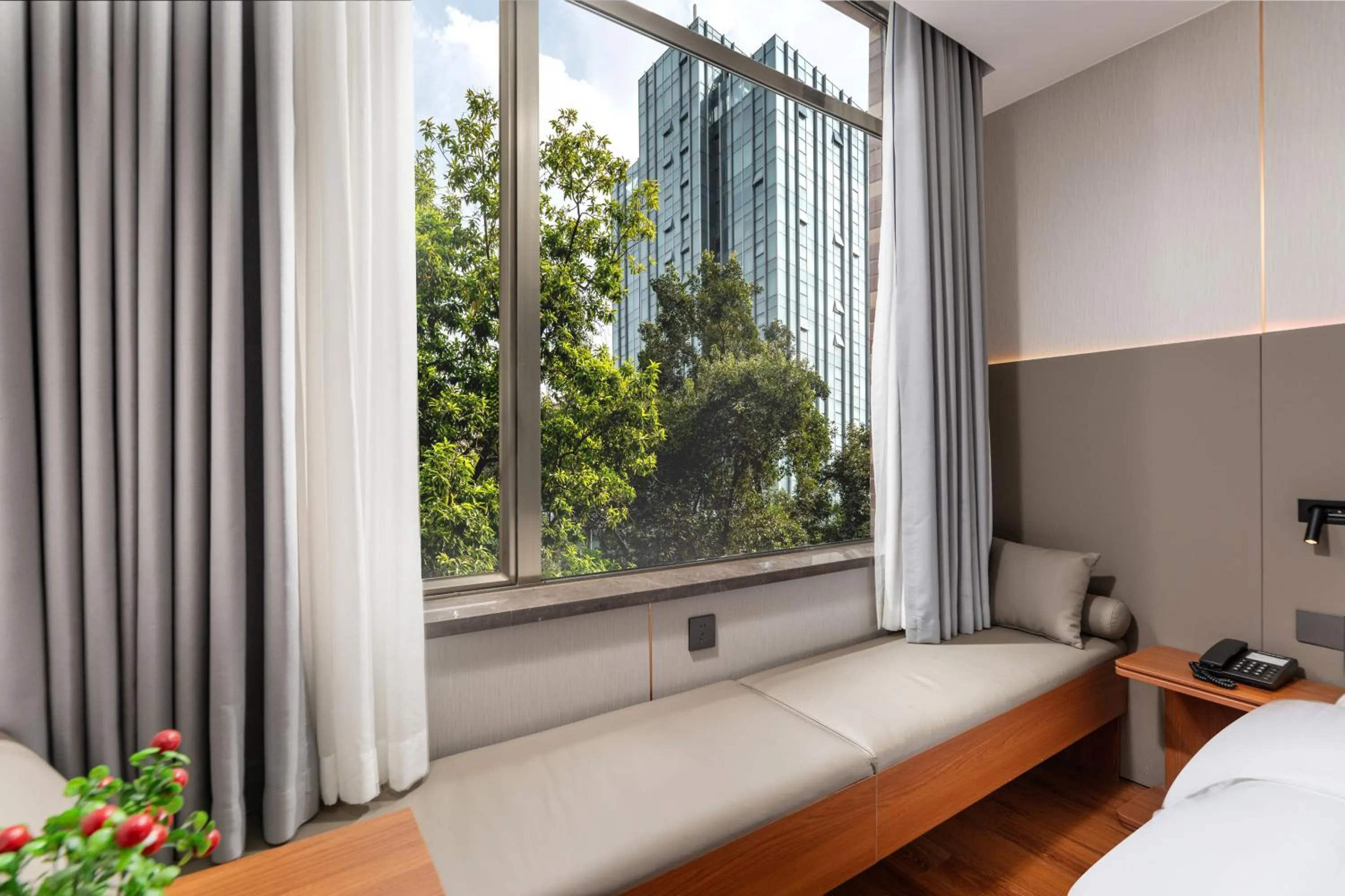 Property building, Bed in Chami Apartment Hotel, Buhadi