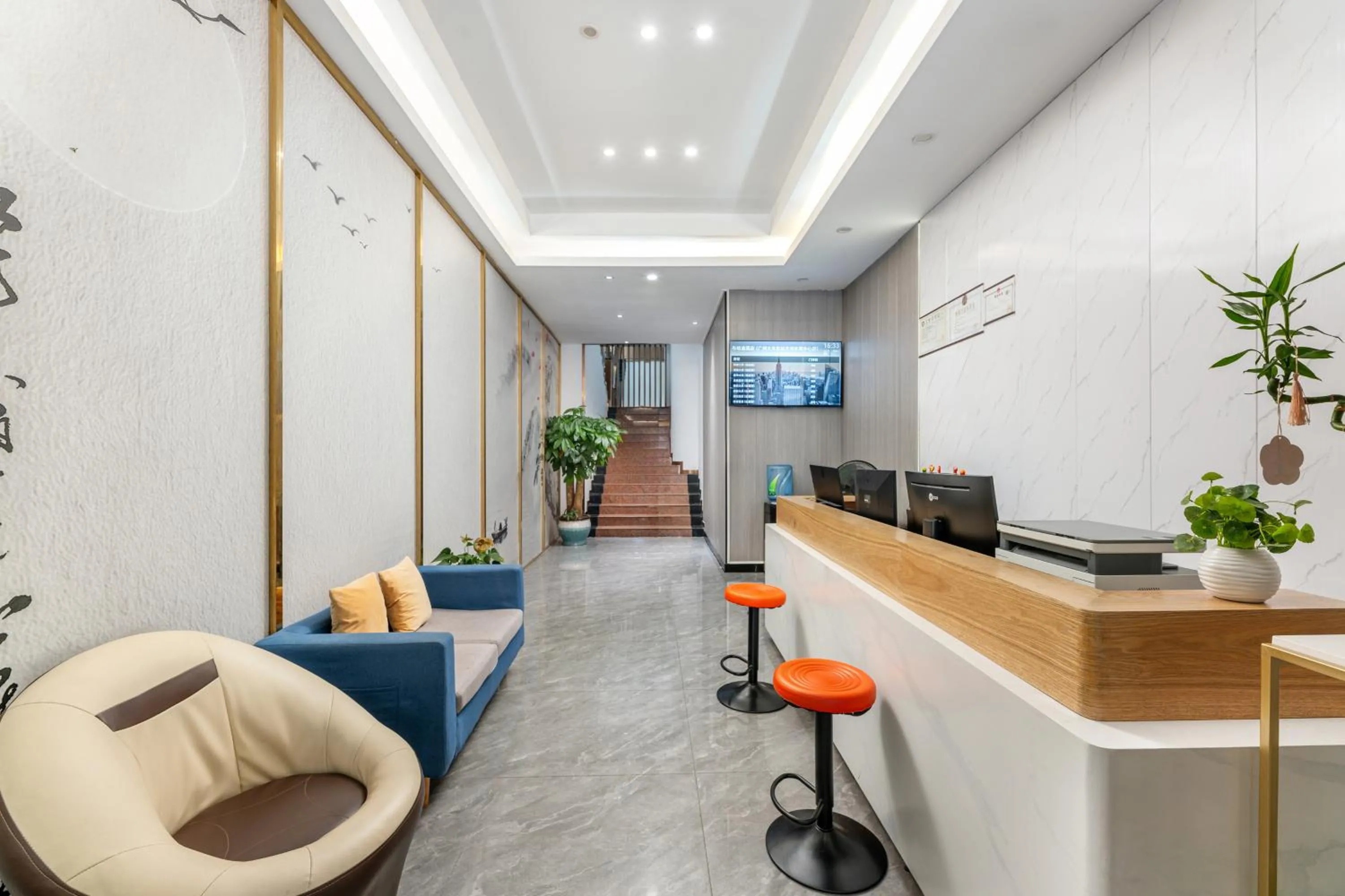Property building in Chami Apartment Hotel, Buhadi