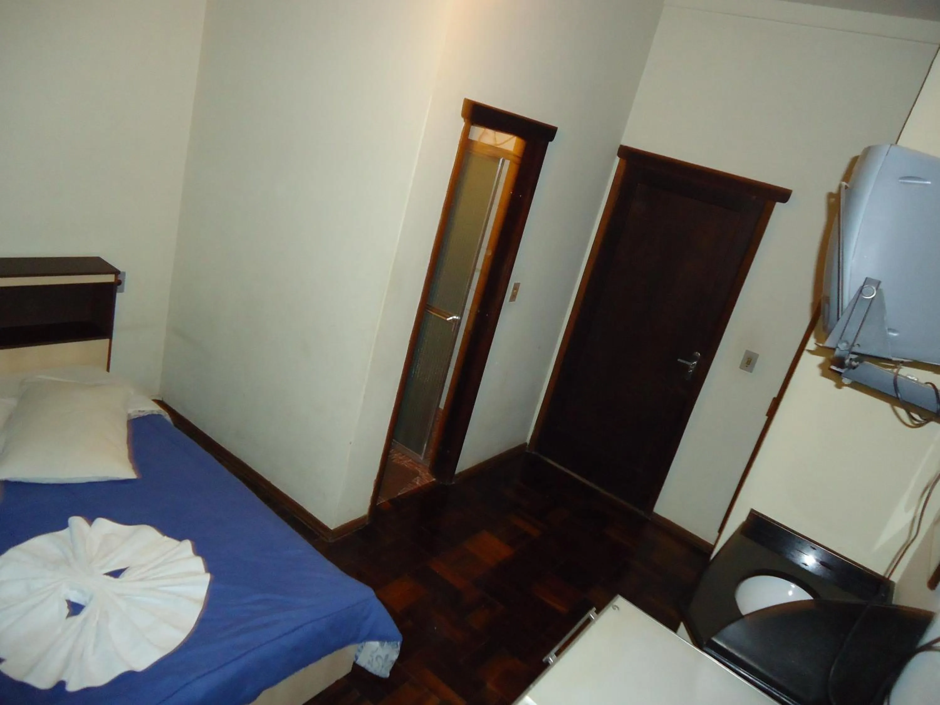 Photo of the whole room, Bed in Iria's Hotel
