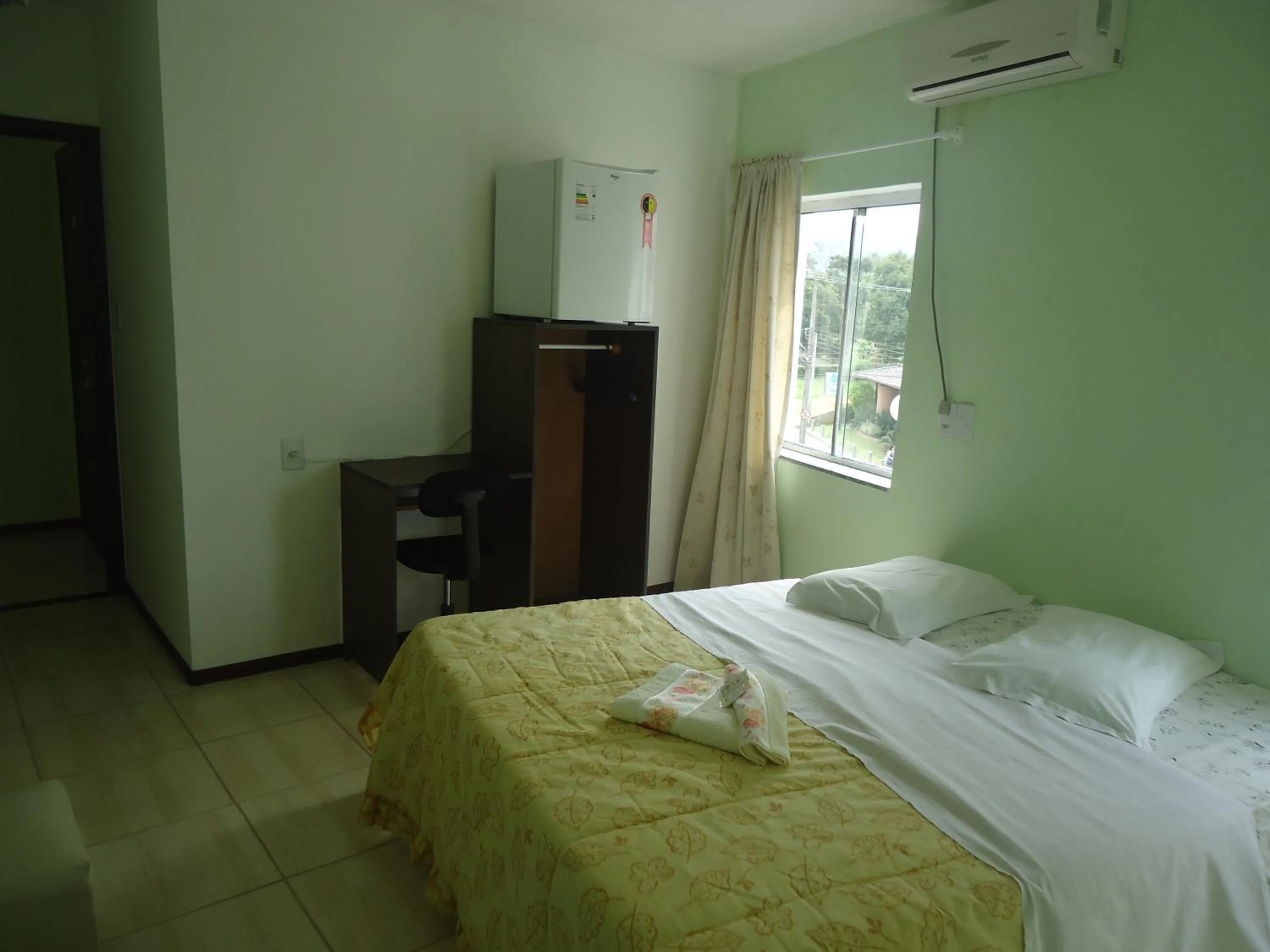 Day, Bed in Iria's Hotel