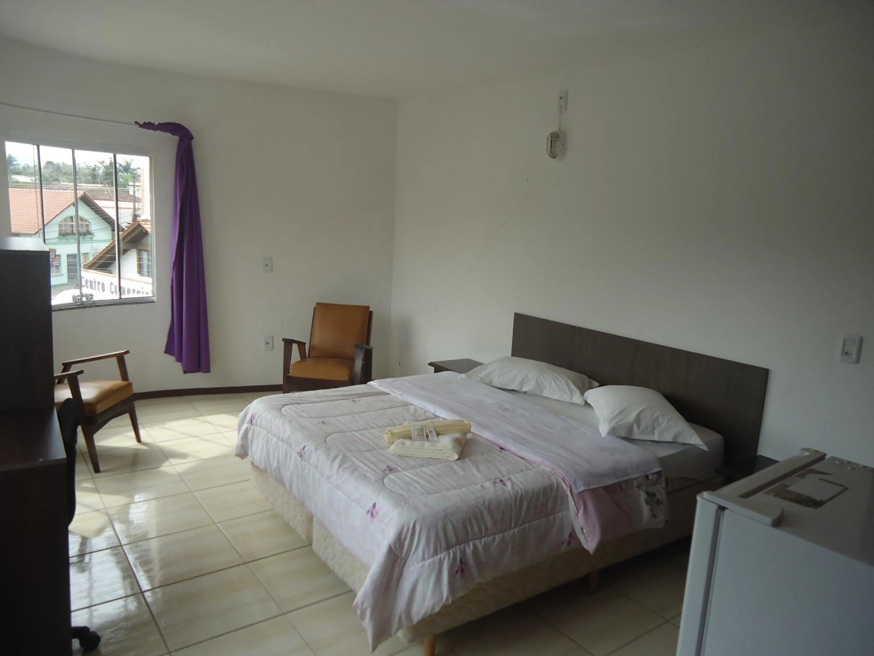 Day, Bed in Iria's Hotel