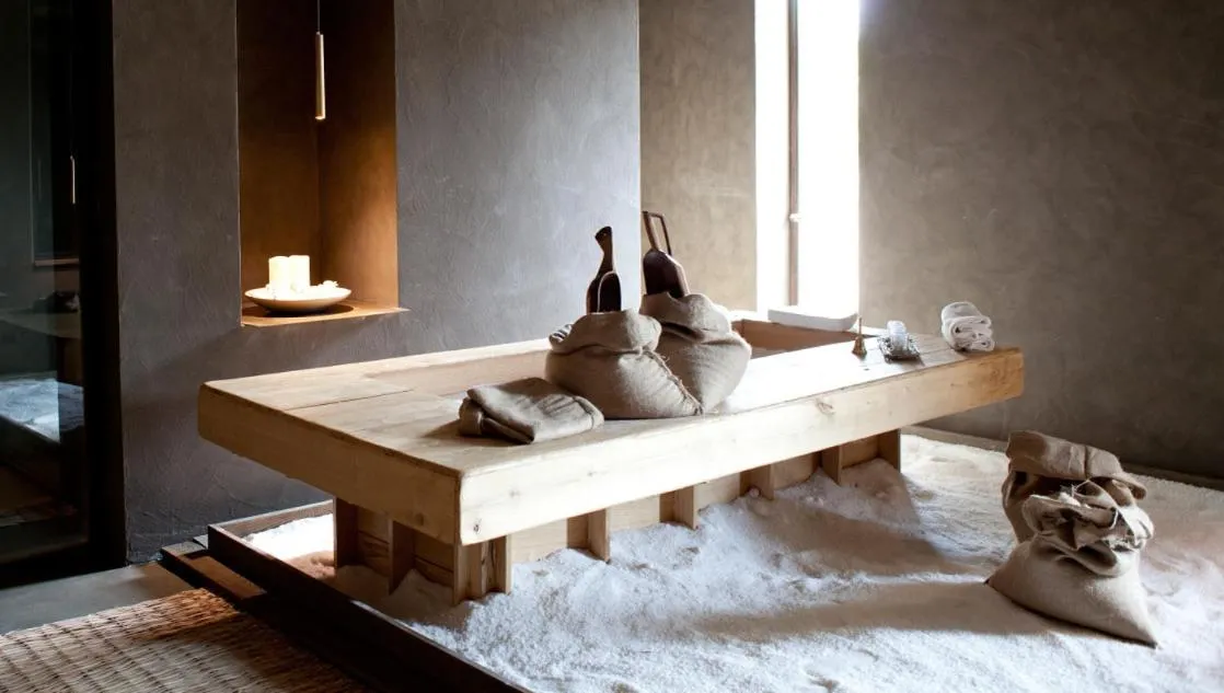 Hot Spring Bath in Altamarea Residence & Hotel