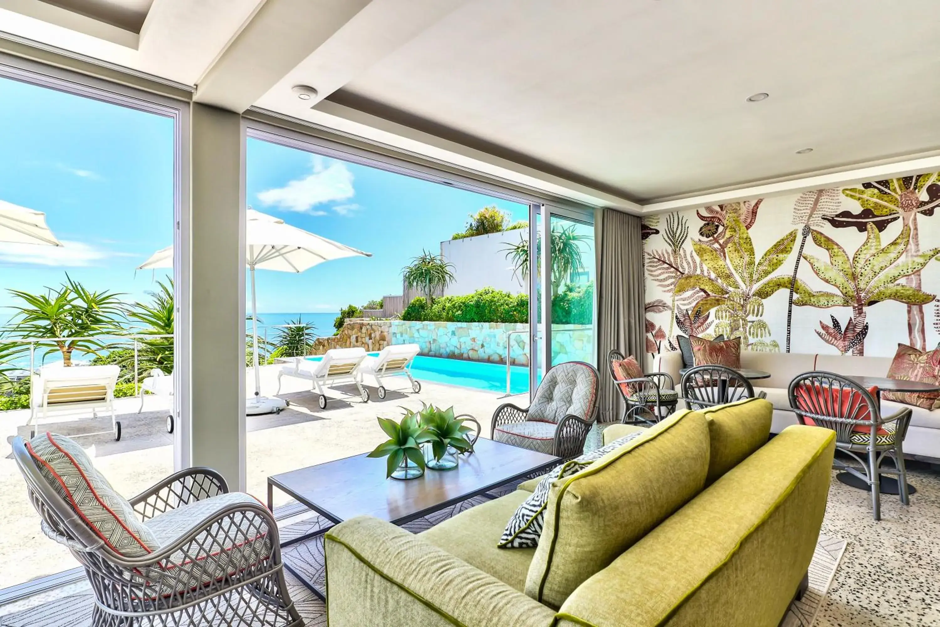 Lounge or bar in Ocean View House Lounge or bar in Ocean View House