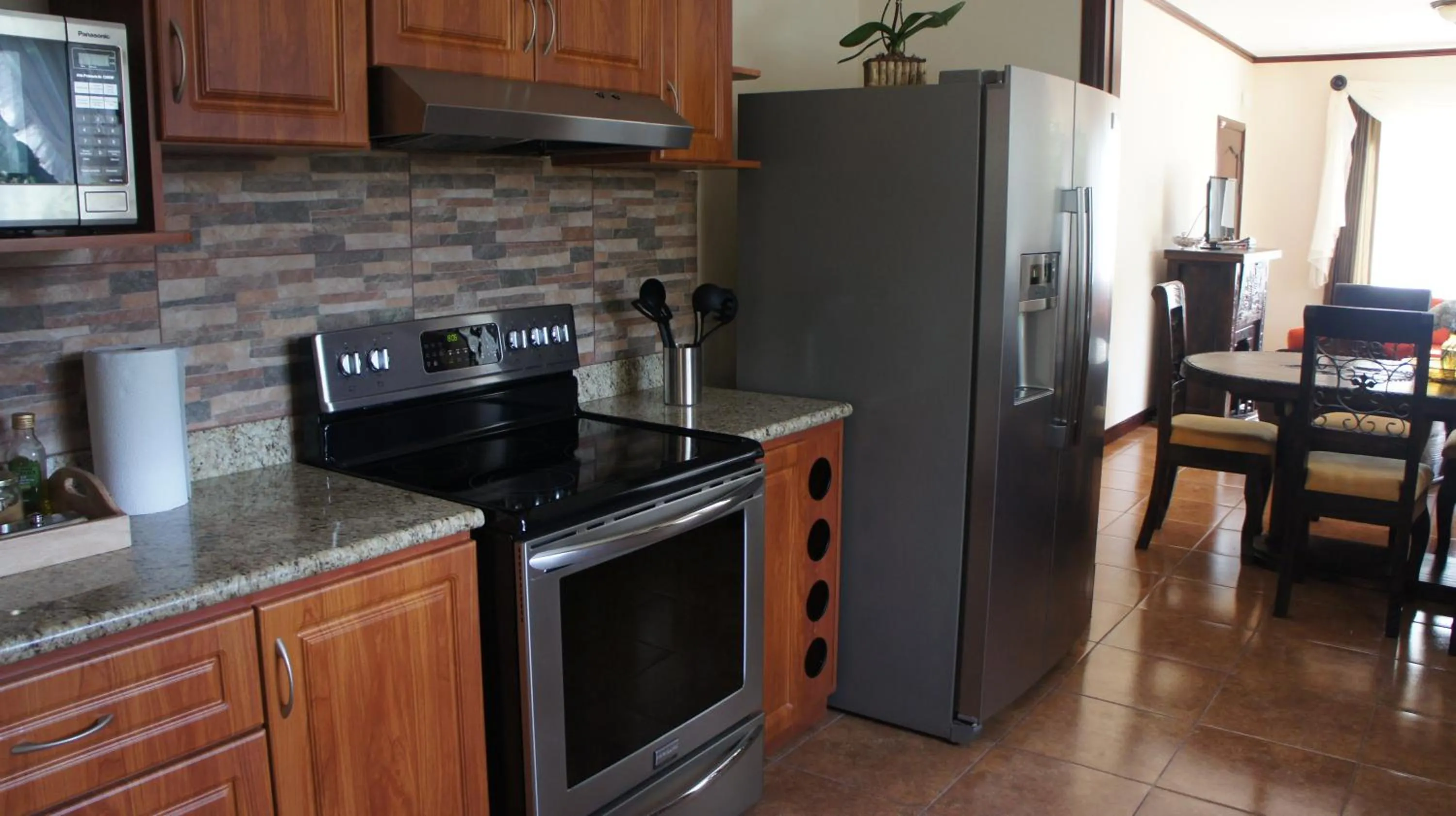Kitchen or kitchenette in Casa Andalucia Apartments