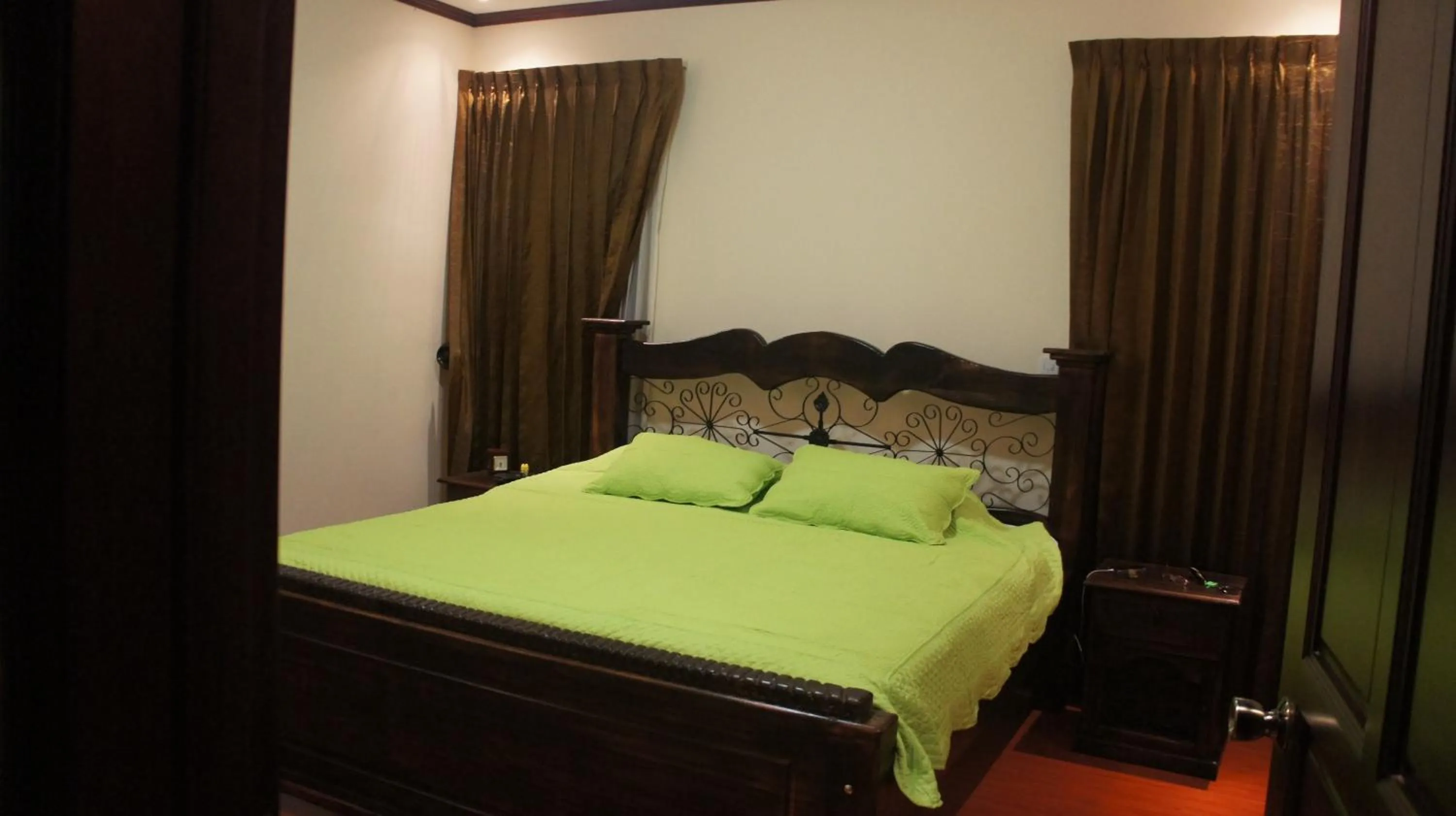 Photo of the whole room, Bed in Casa Andalucia Apartments