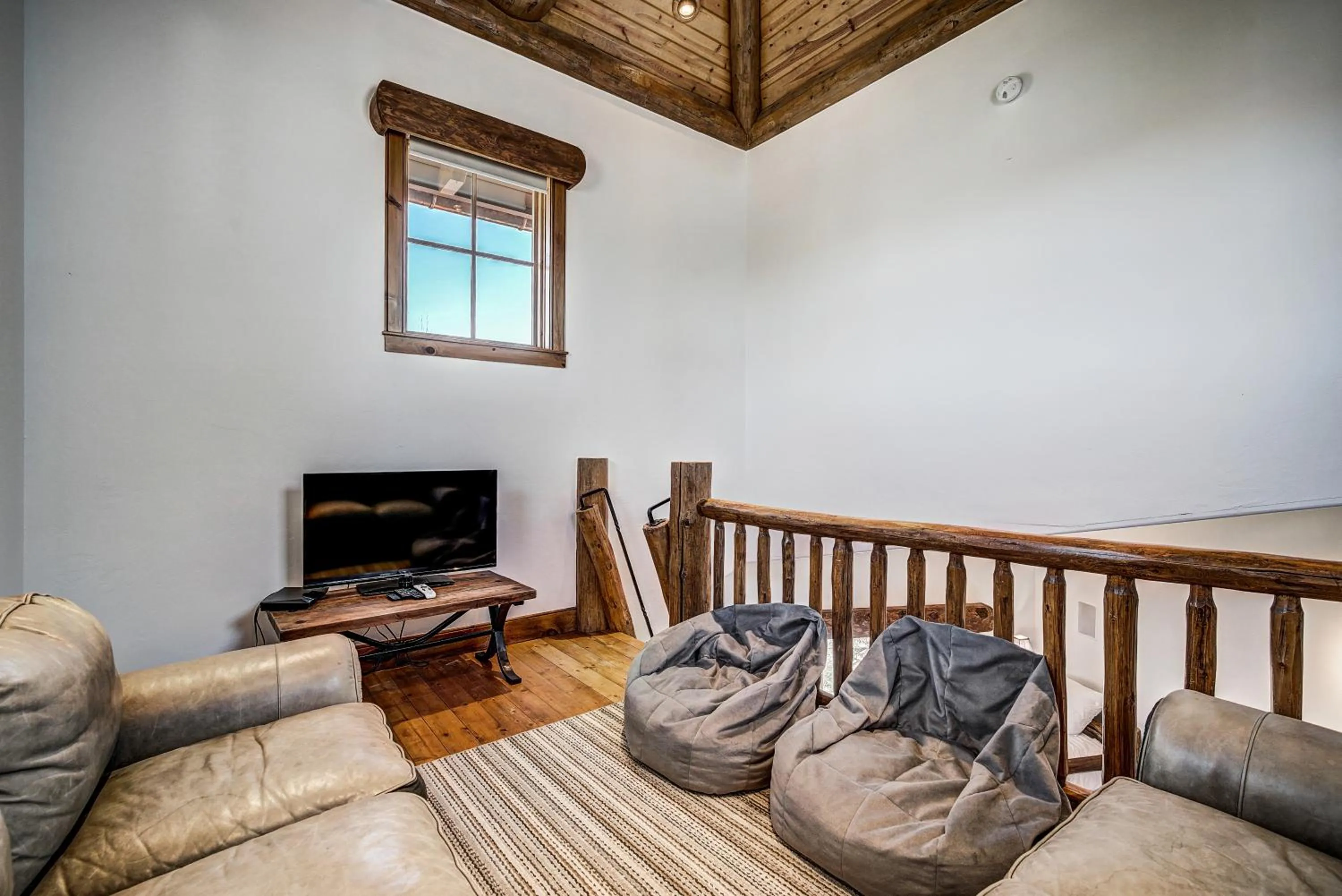 Seating area in Bachelor Gulch Village