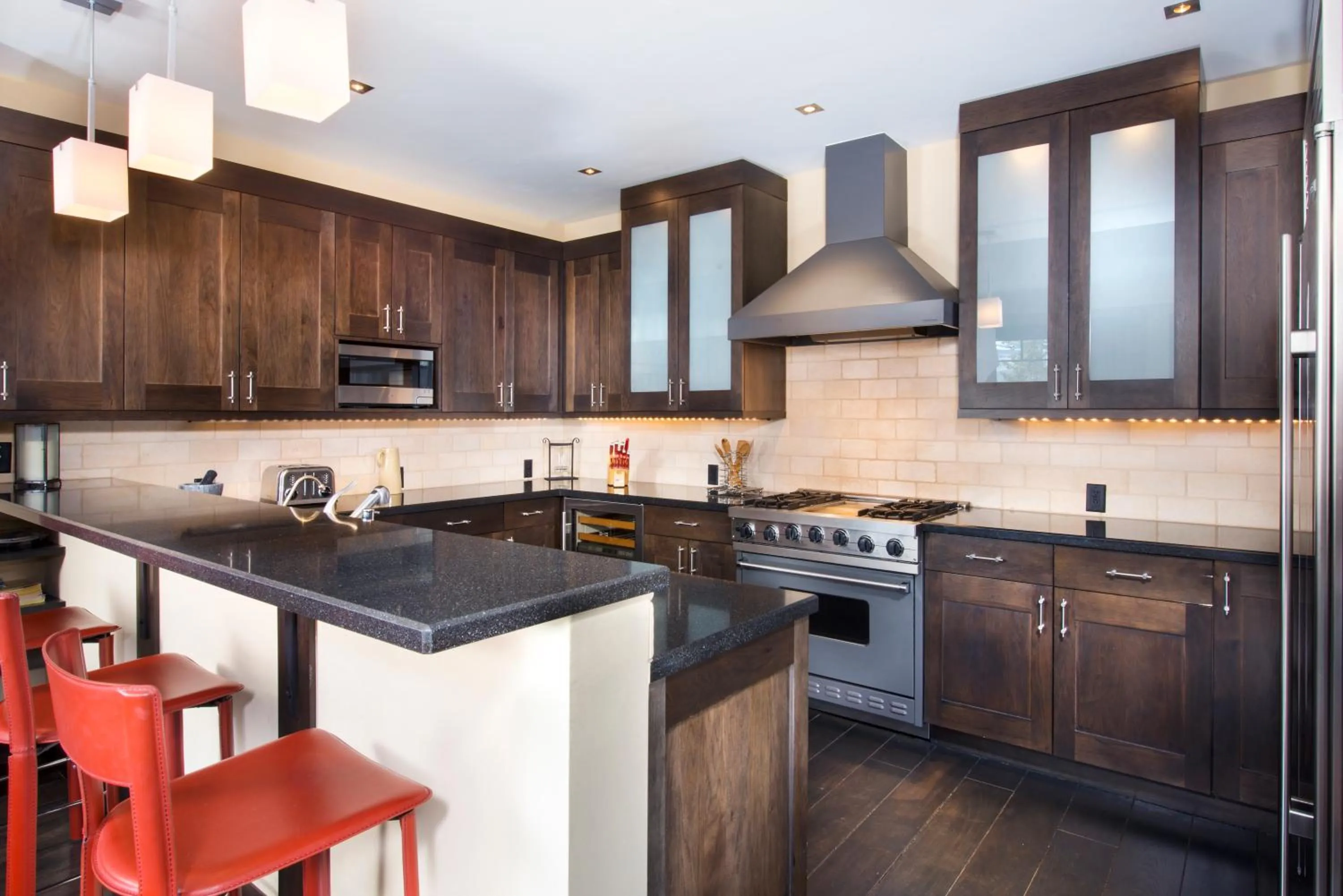 Kitchen or kitchenette in Bachelor Gulch Village