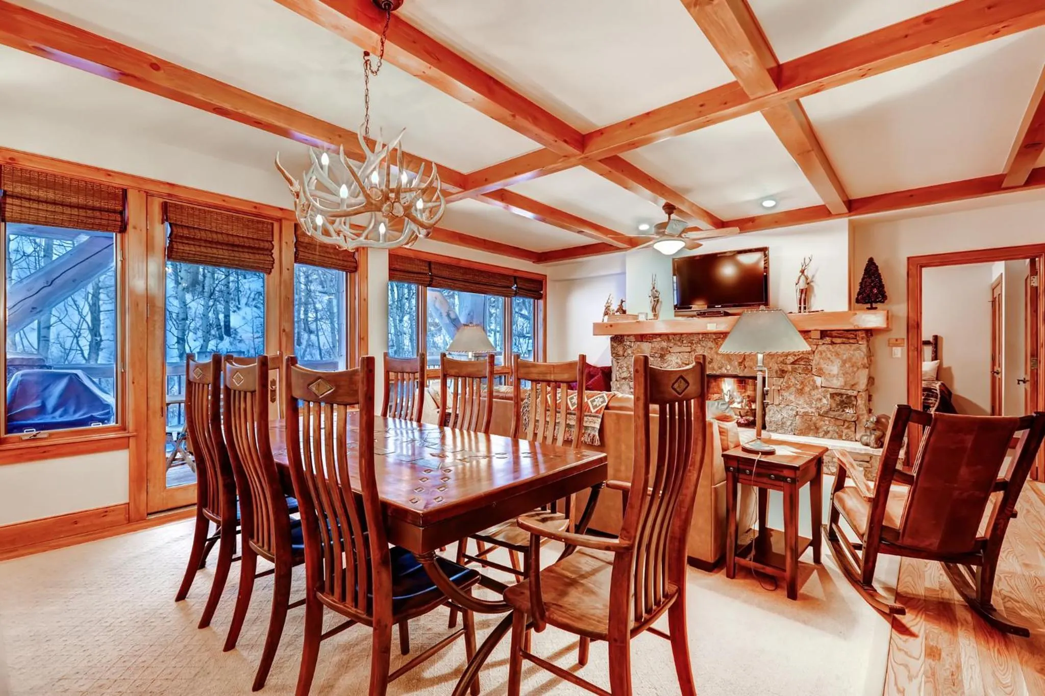 Dining area in Bachelor Gulch Village