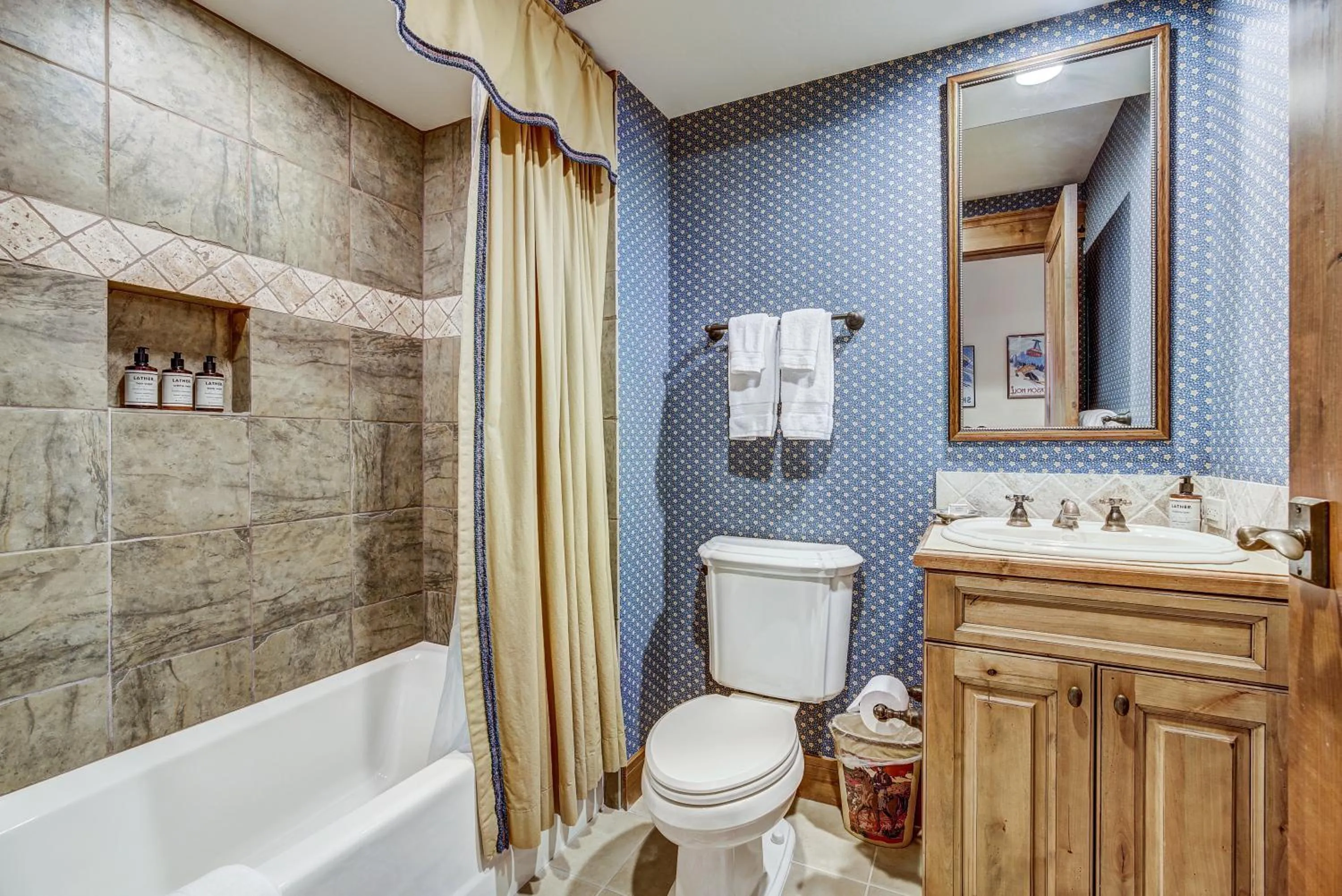 Bathroom in Bachelor Gulch Village