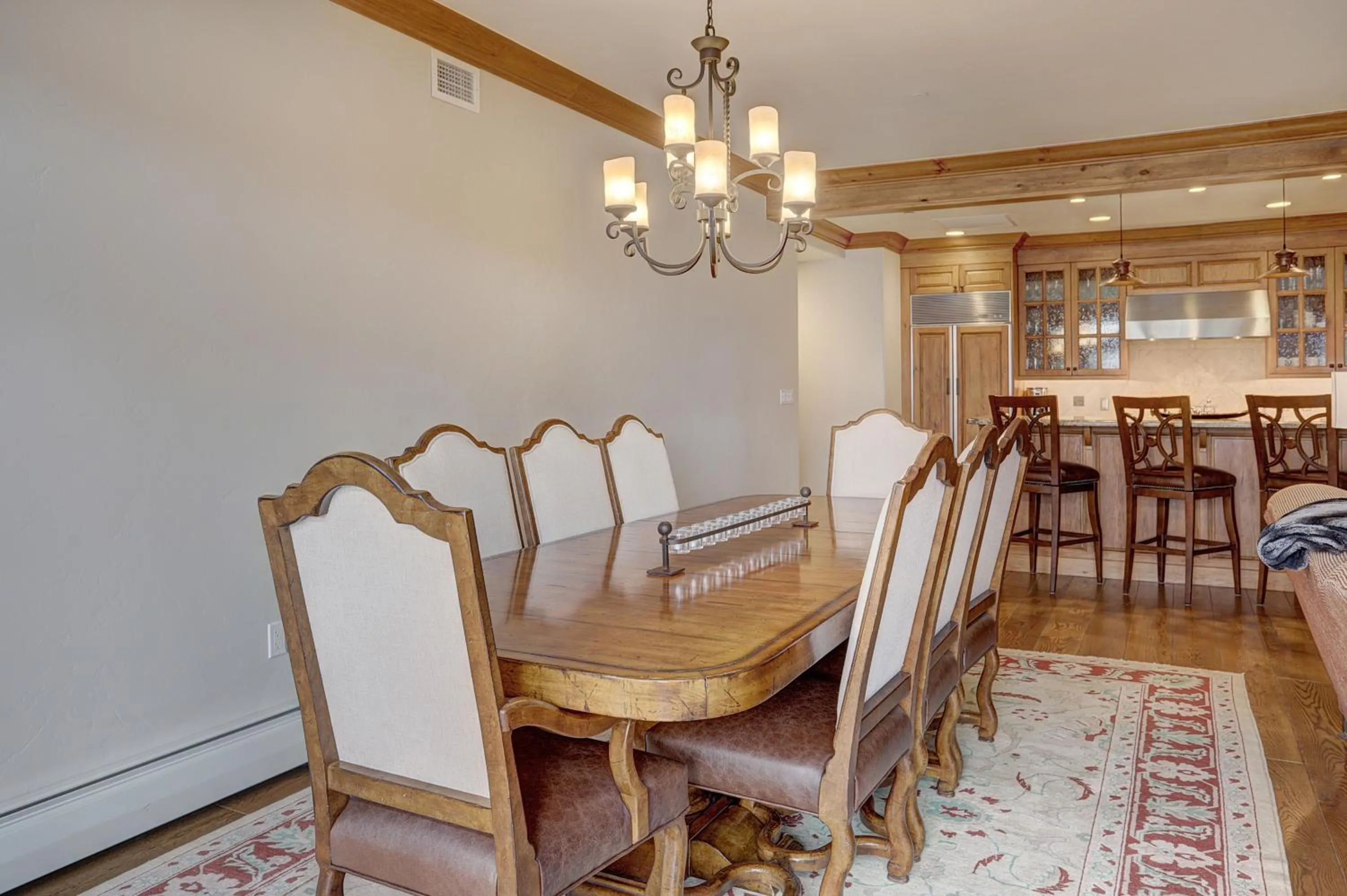 Dining area in Bachelor Gulch Village