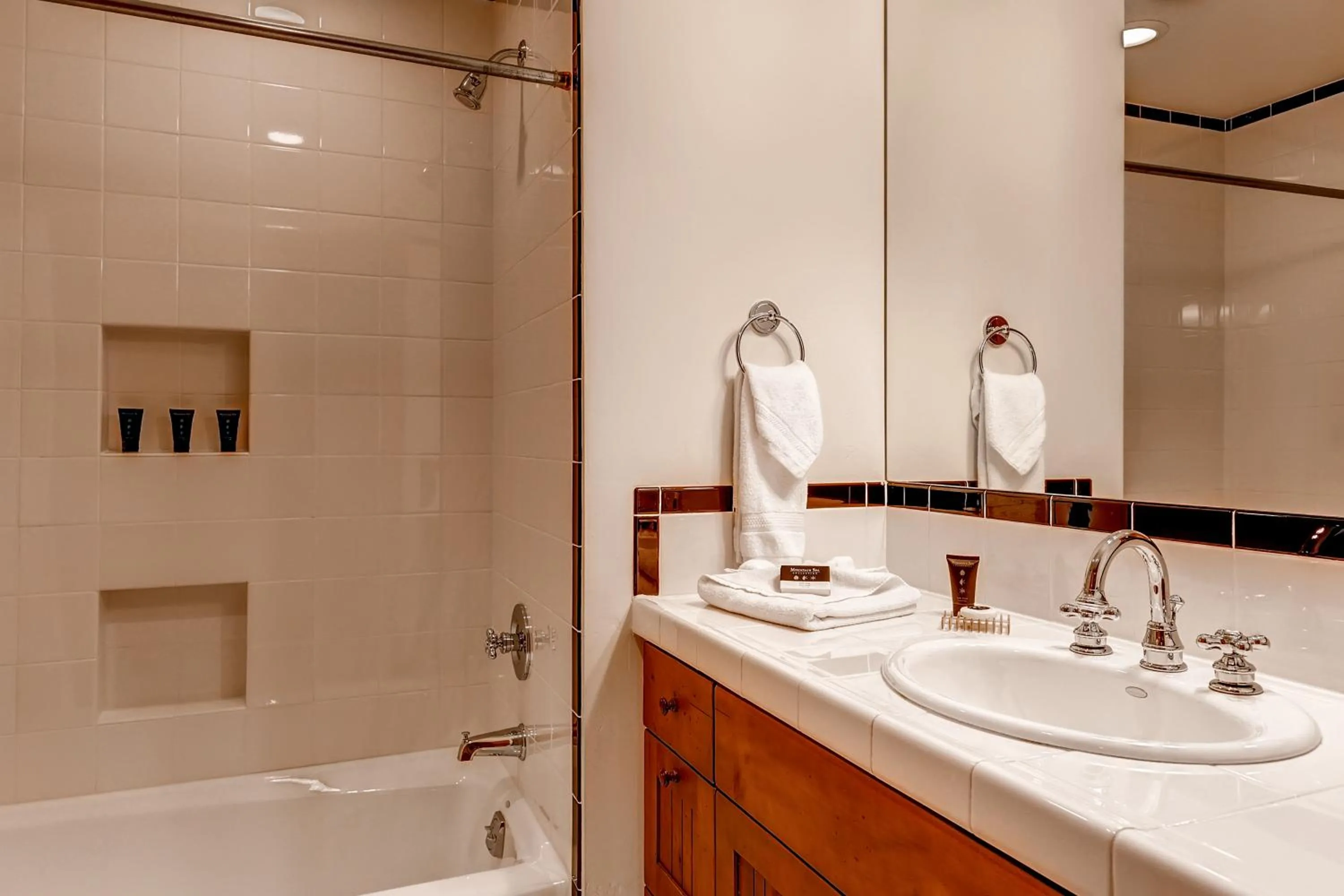 Bathroom in Bachelor Gulch Village