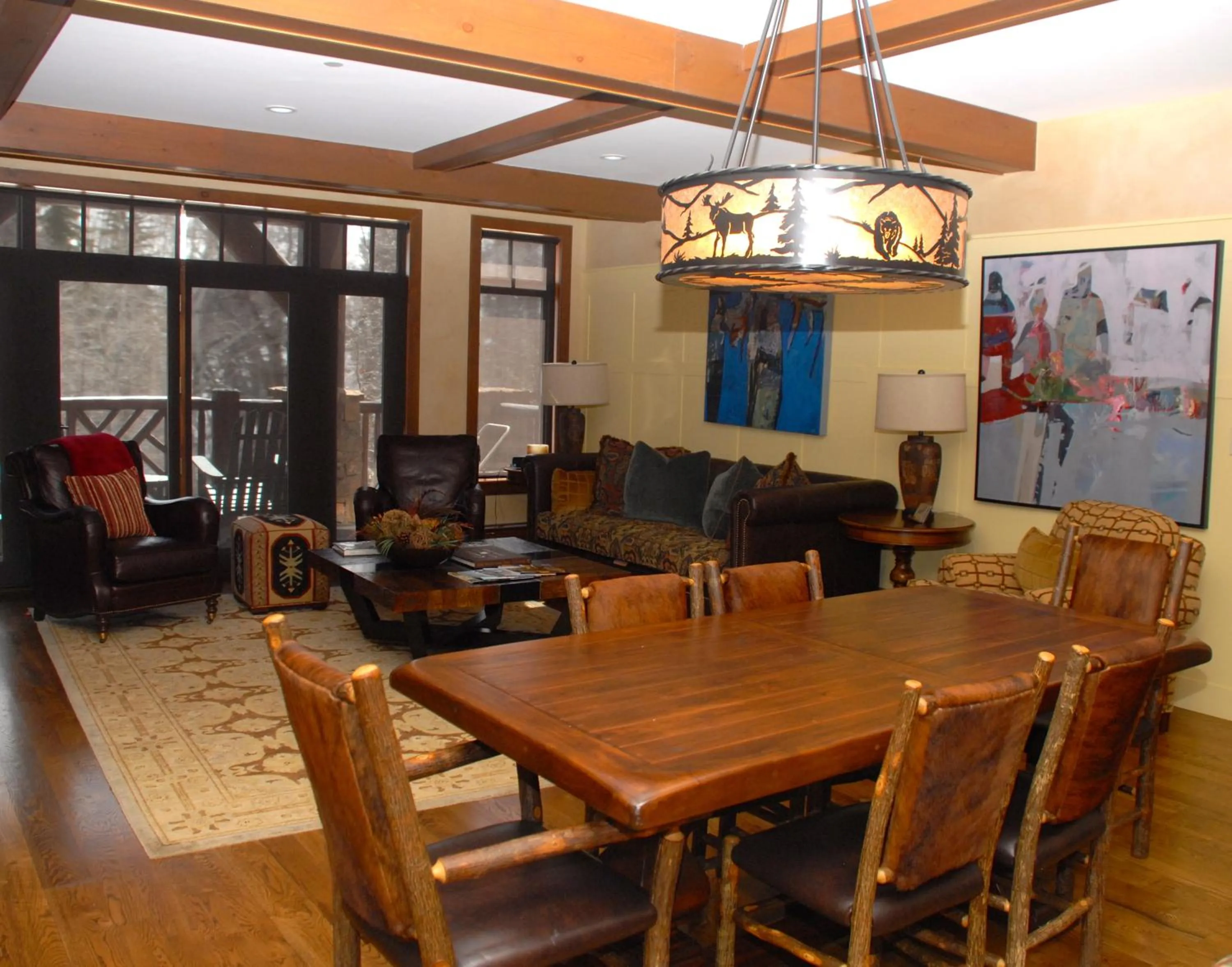 Dining area in Bachelor Gulch Village