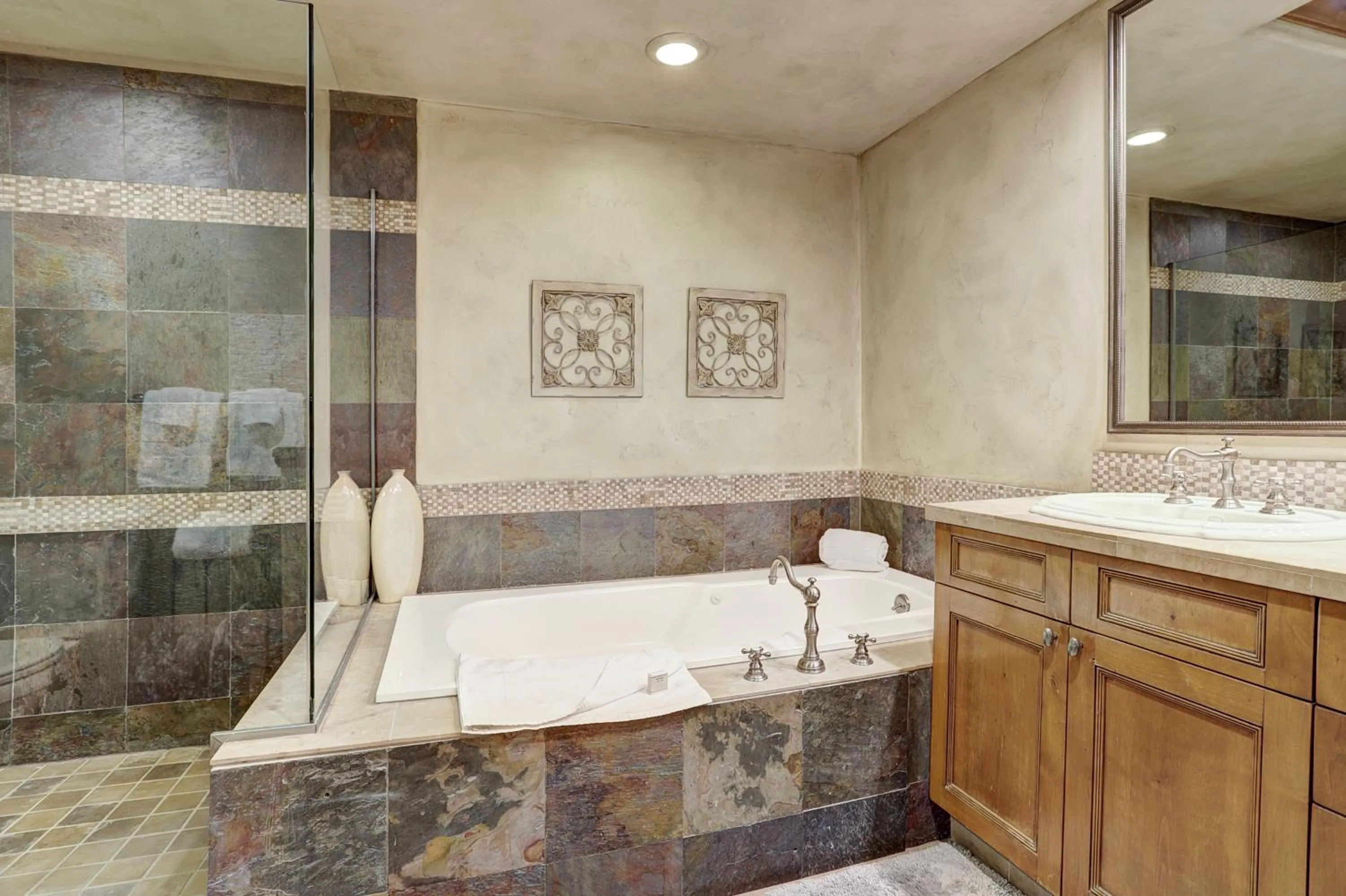 Bathroom in Bachelor Gulch Village