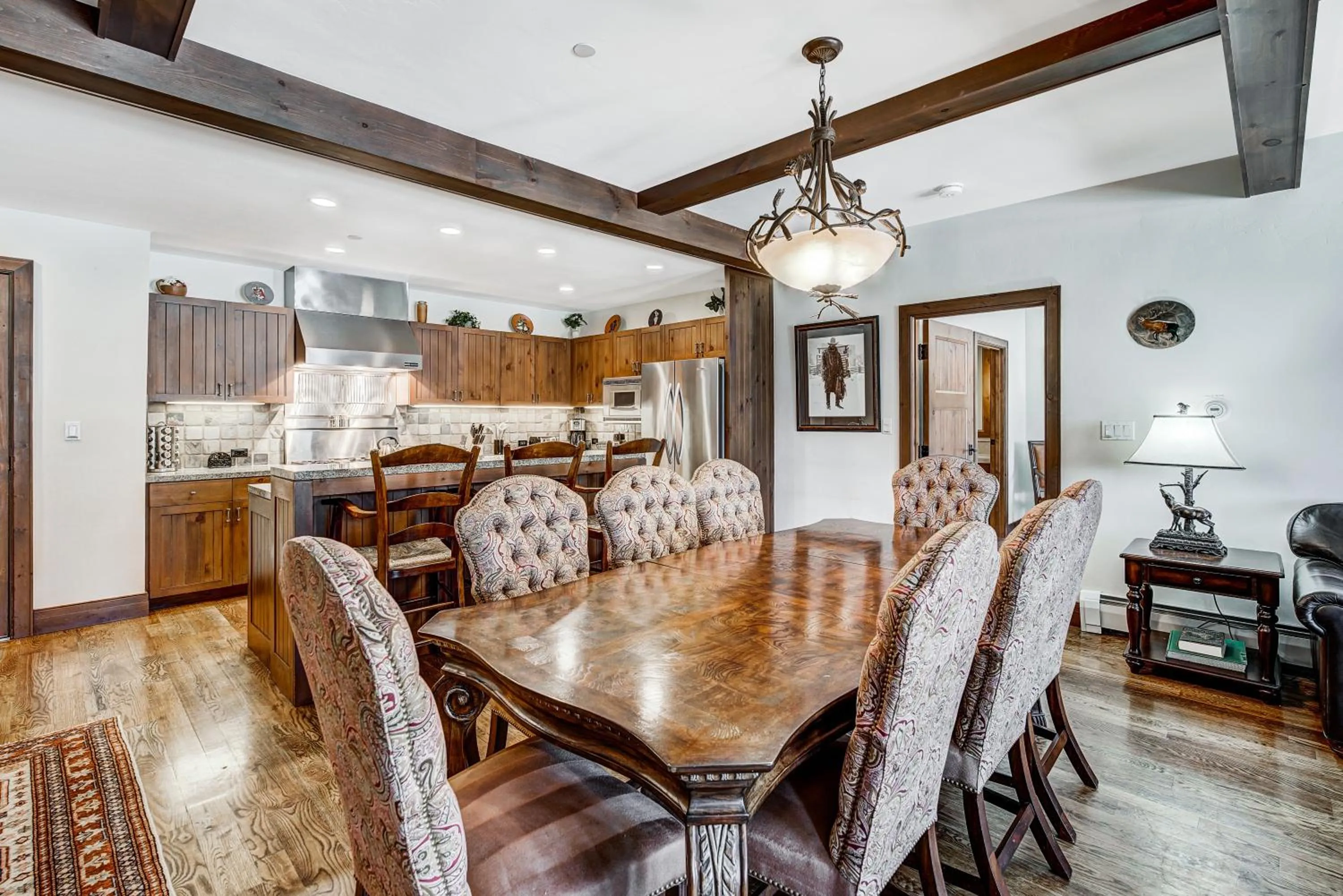Dining area in Bachelor Gulch Village