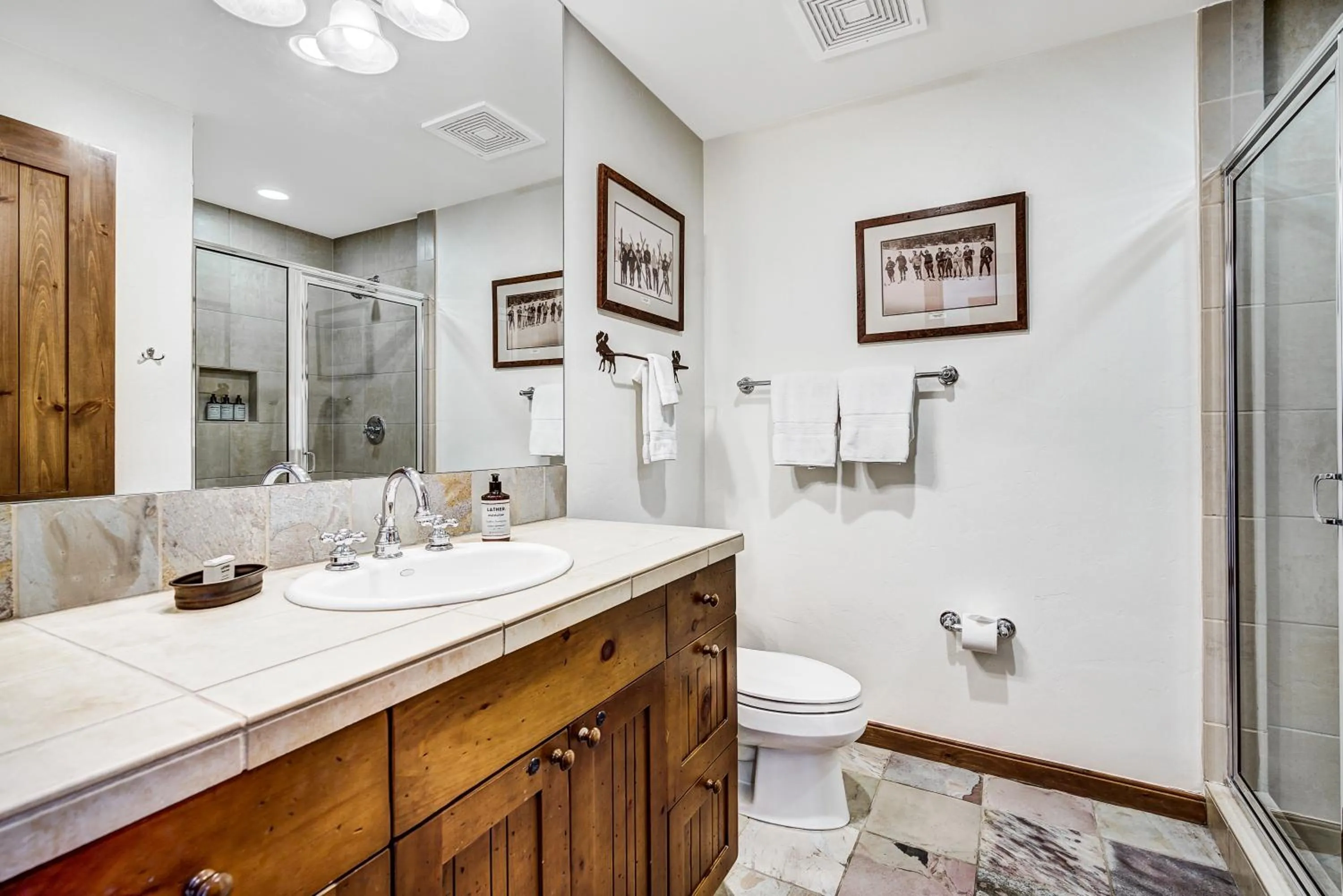 Bathroom in Bachelor Gulch Village