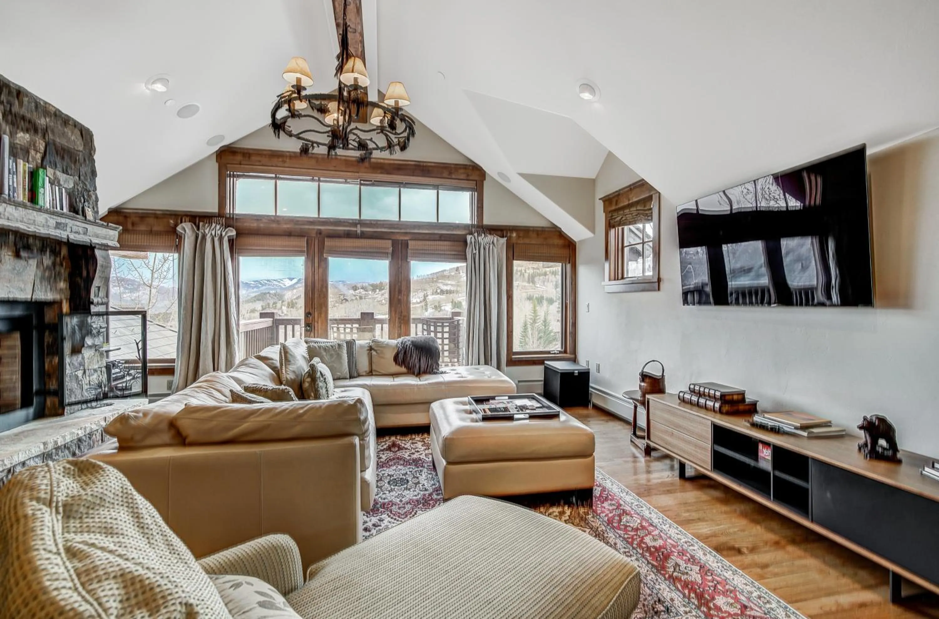 Living room in Bachelor Gulch Village