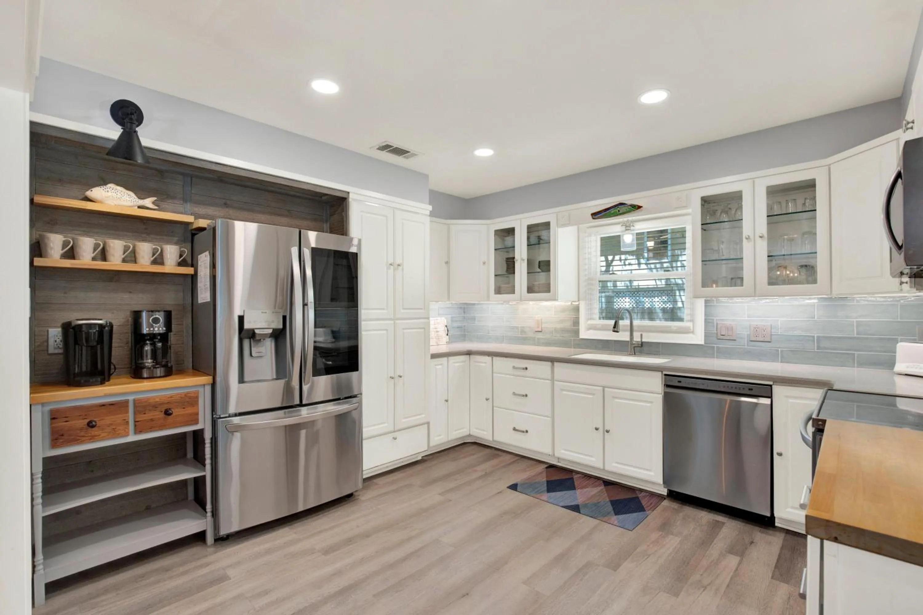Kitchen or kitchenette in The Oar House