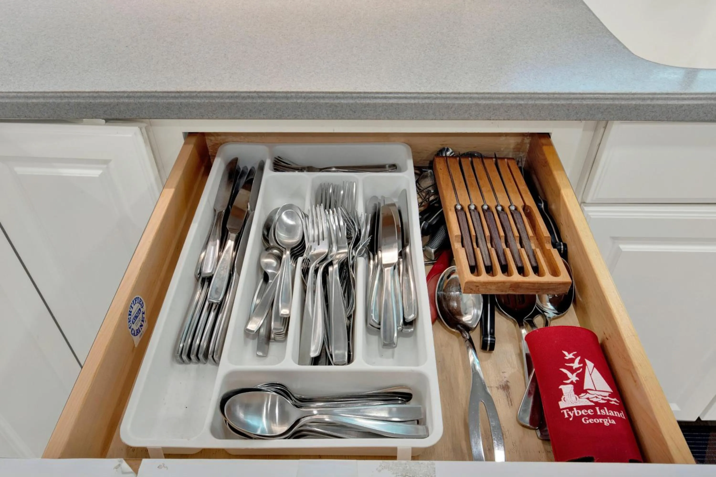 Kitchen or kitchenette in The Oar House