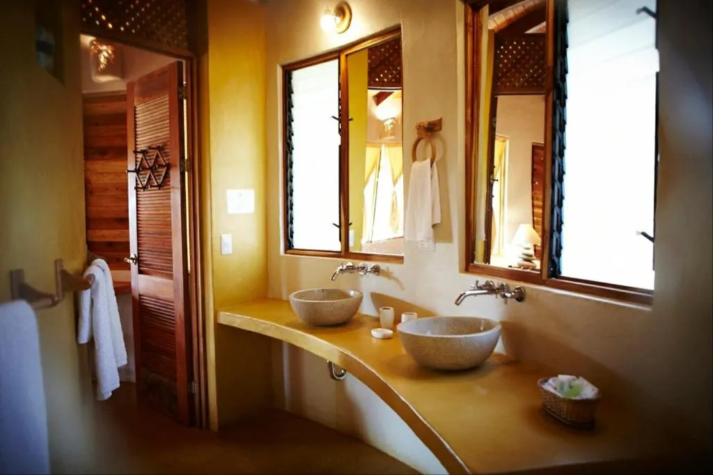 Bathroom in Hotel Playa Negra