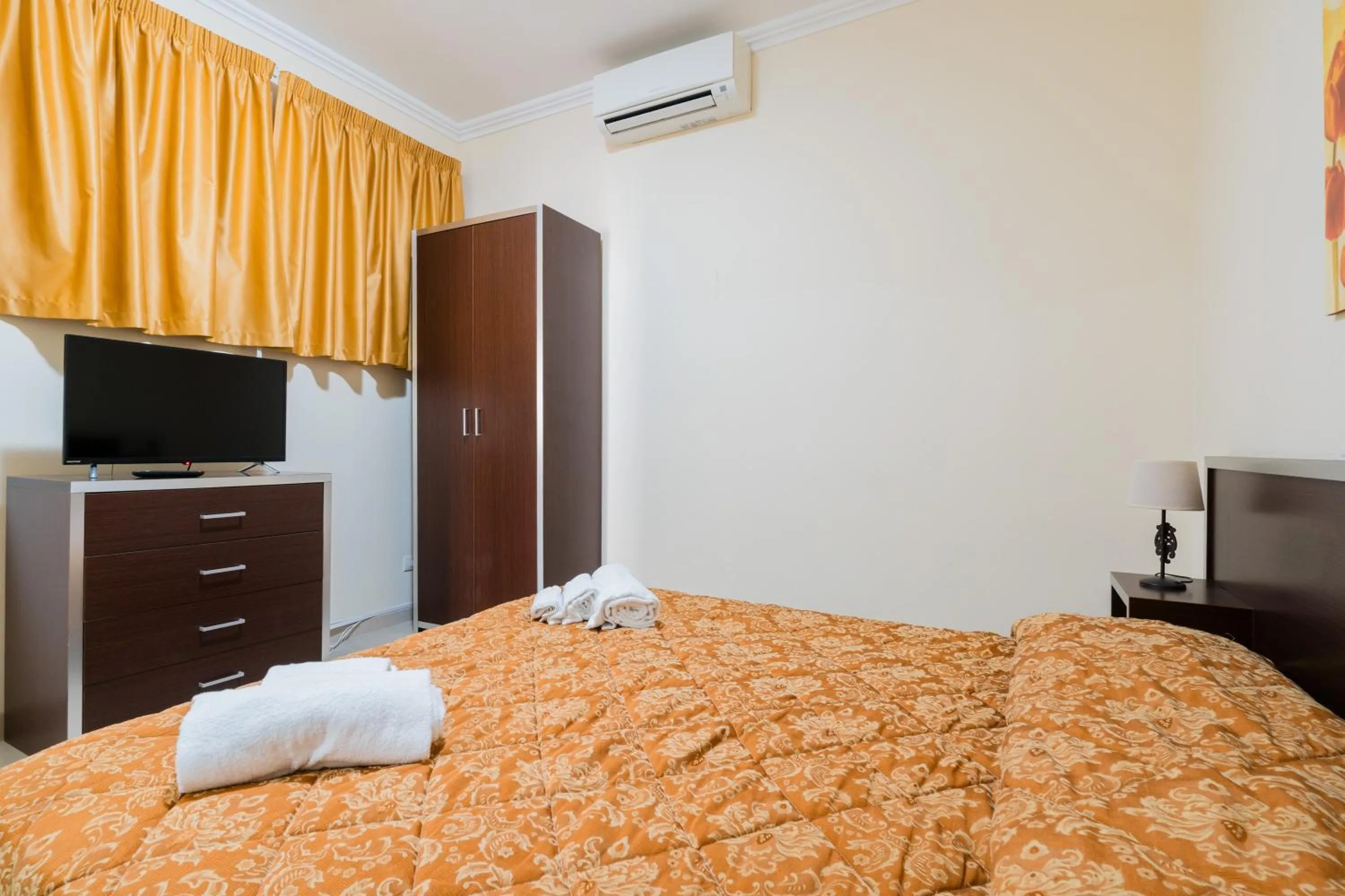 Bed in Palazzo Mongiò