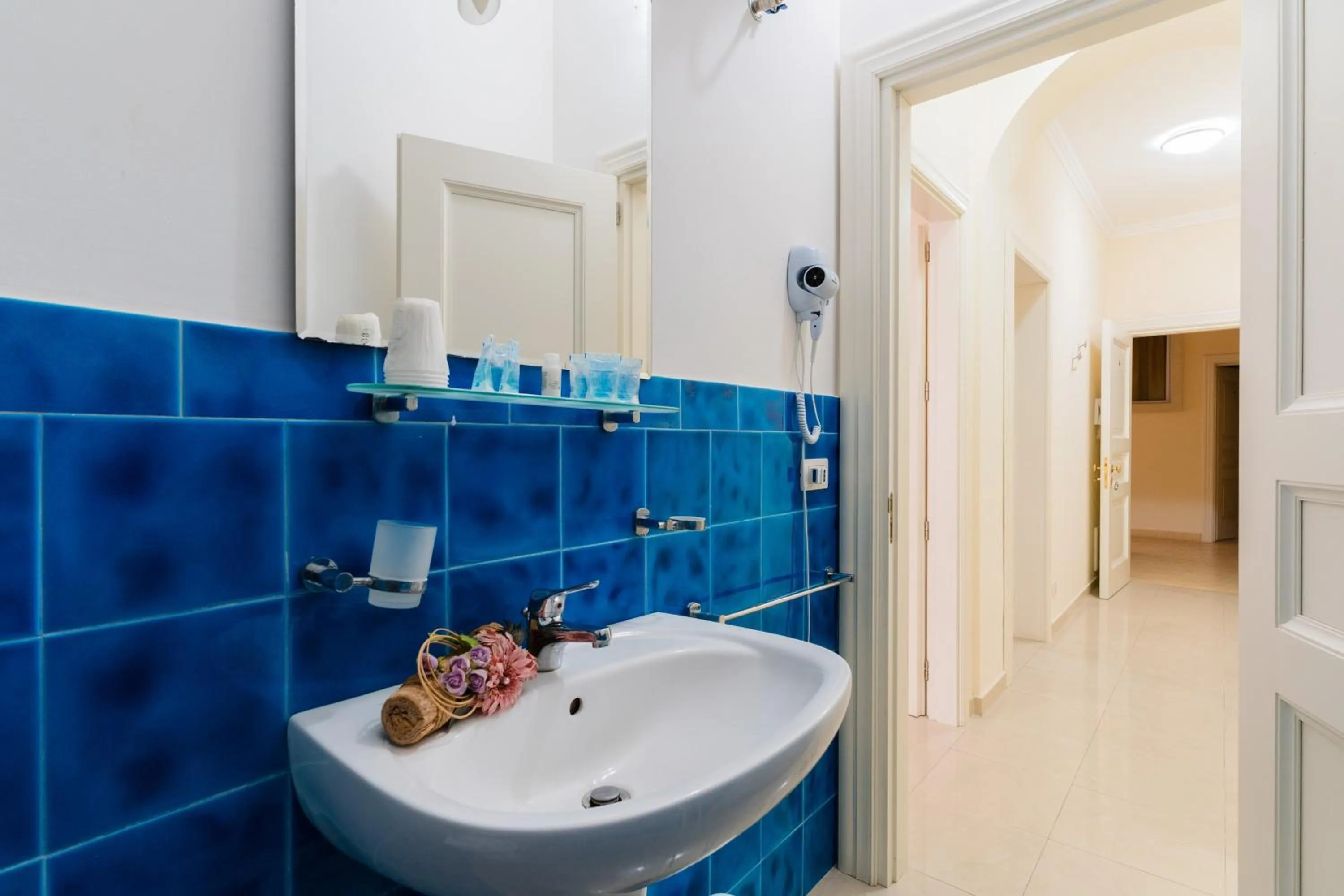 Living room in Palazzo Mongiò