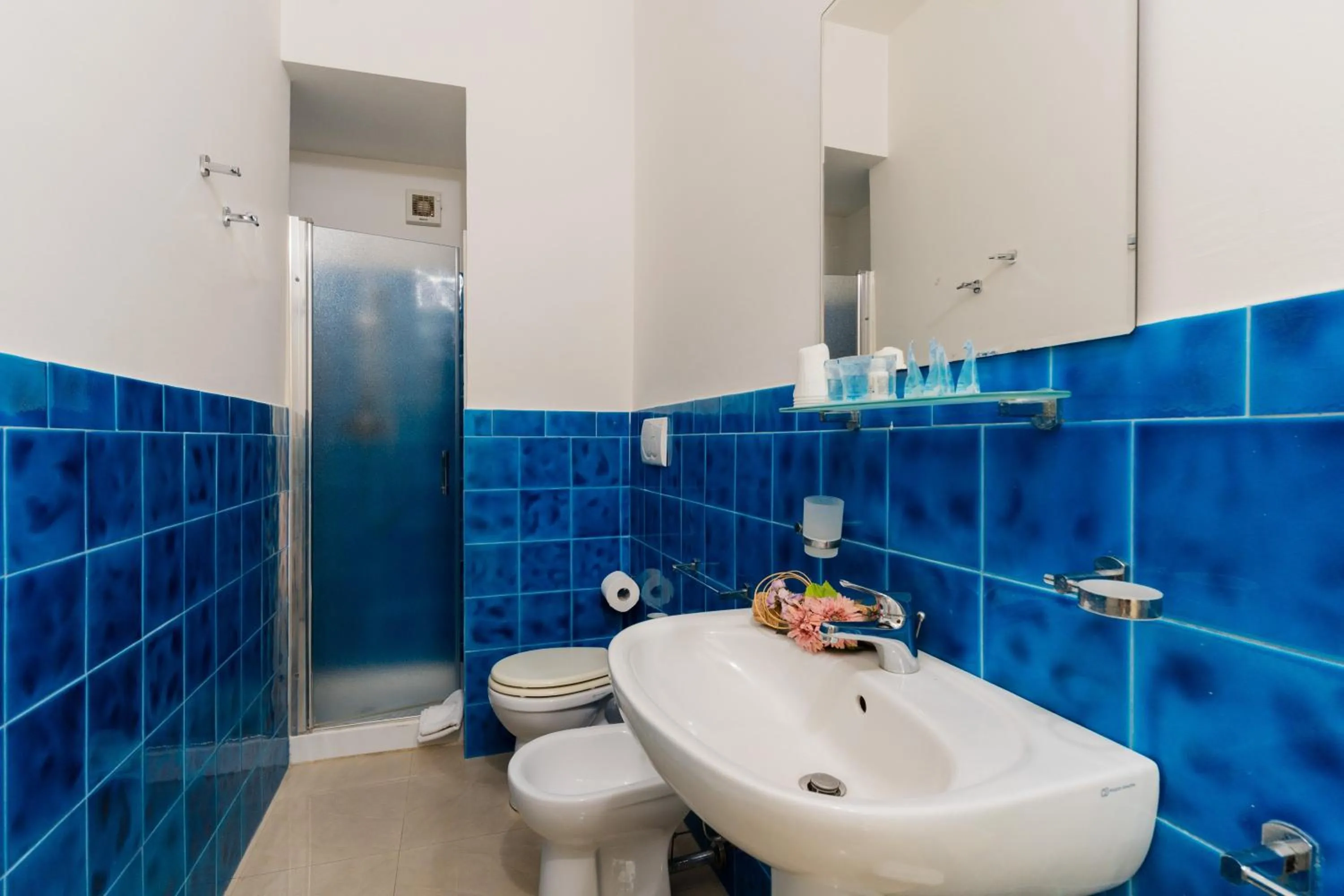 Bathroom in Palazzo Mongiò