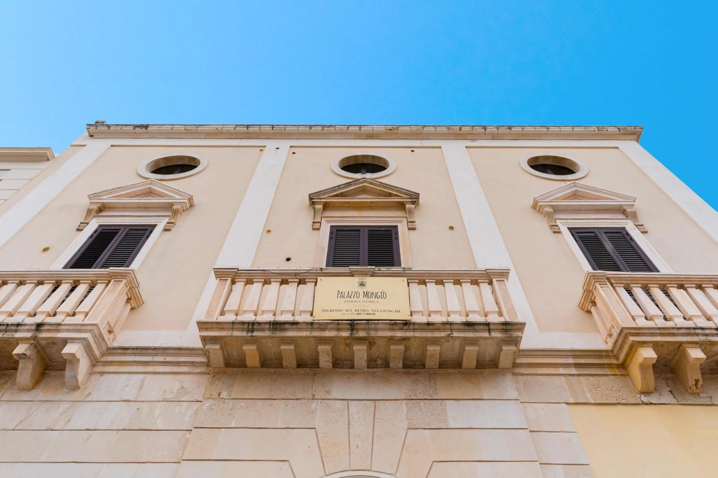 Property building in Palazzo Mongiò