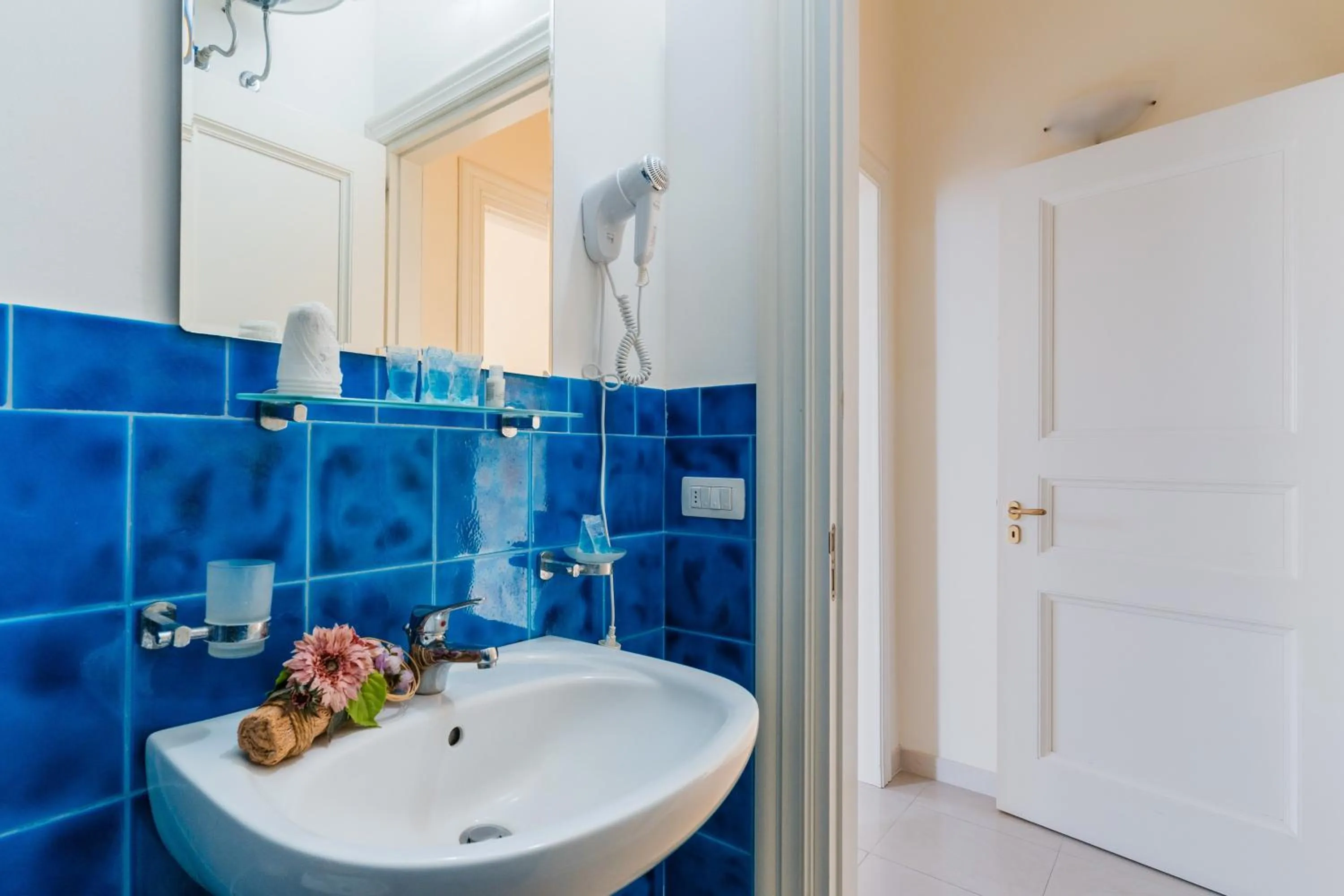 Living room in Palazzo Mongiò