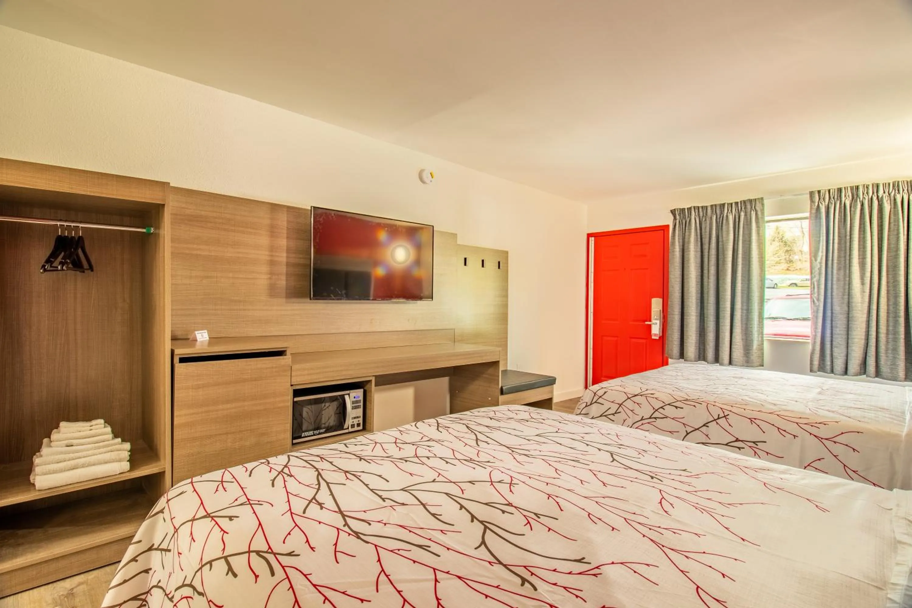 Bed in The Asheville Inn