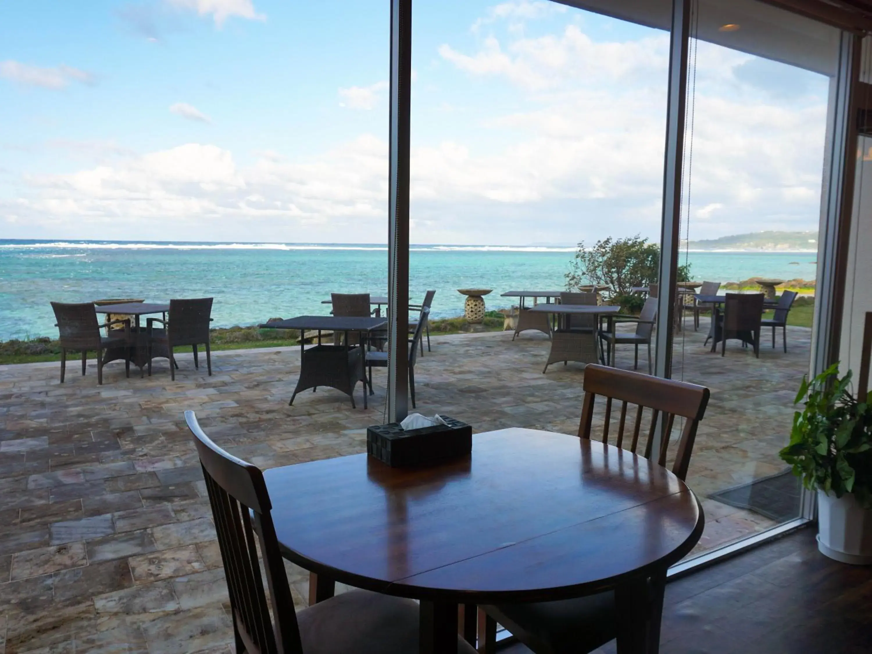 Restaurant/places to eat in Hotel Oceans Nakijin Restaurant/places to eat in Hotel Oceans Nakijin