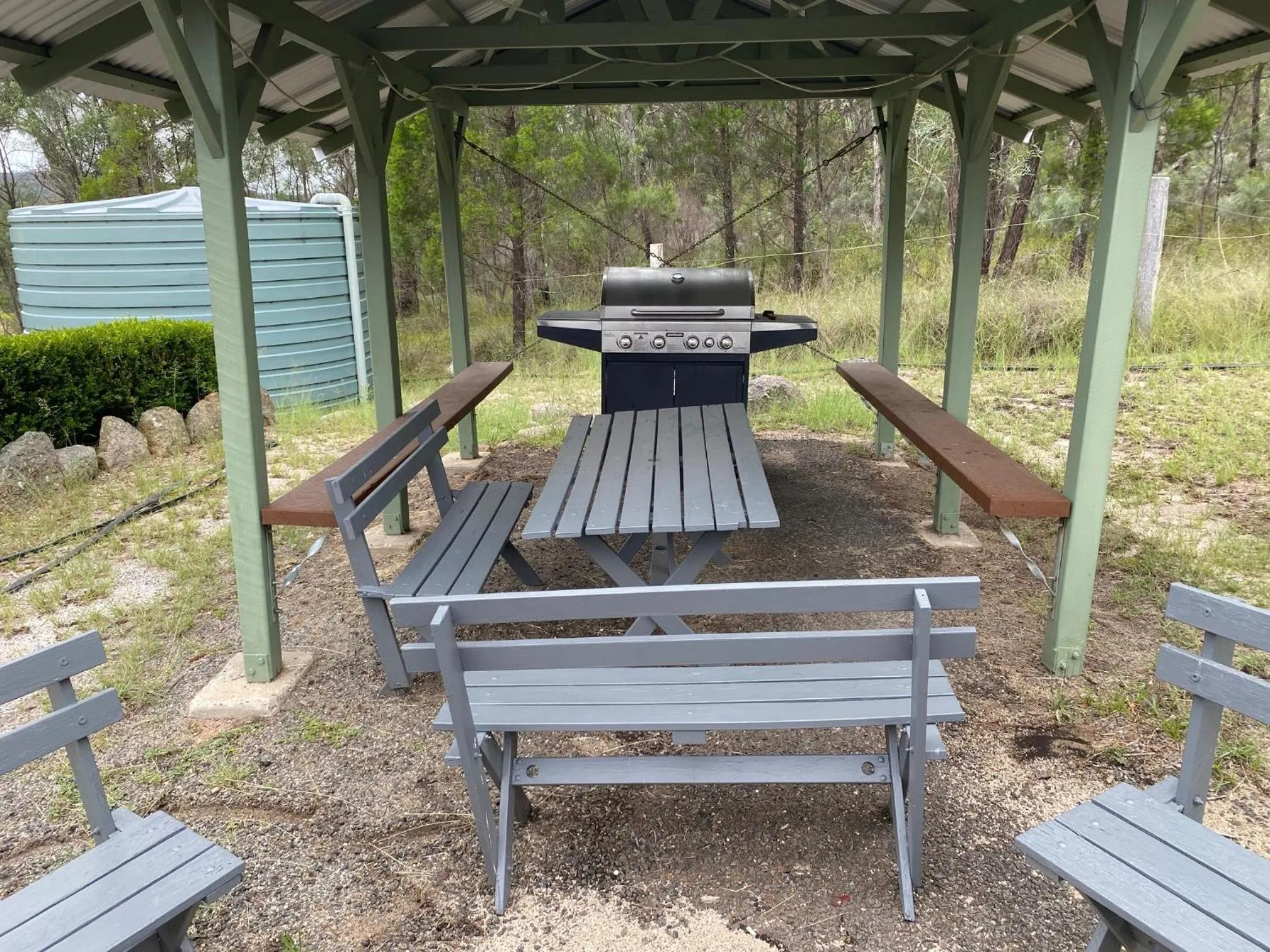 BBQ facilities in Girraween Country Inn