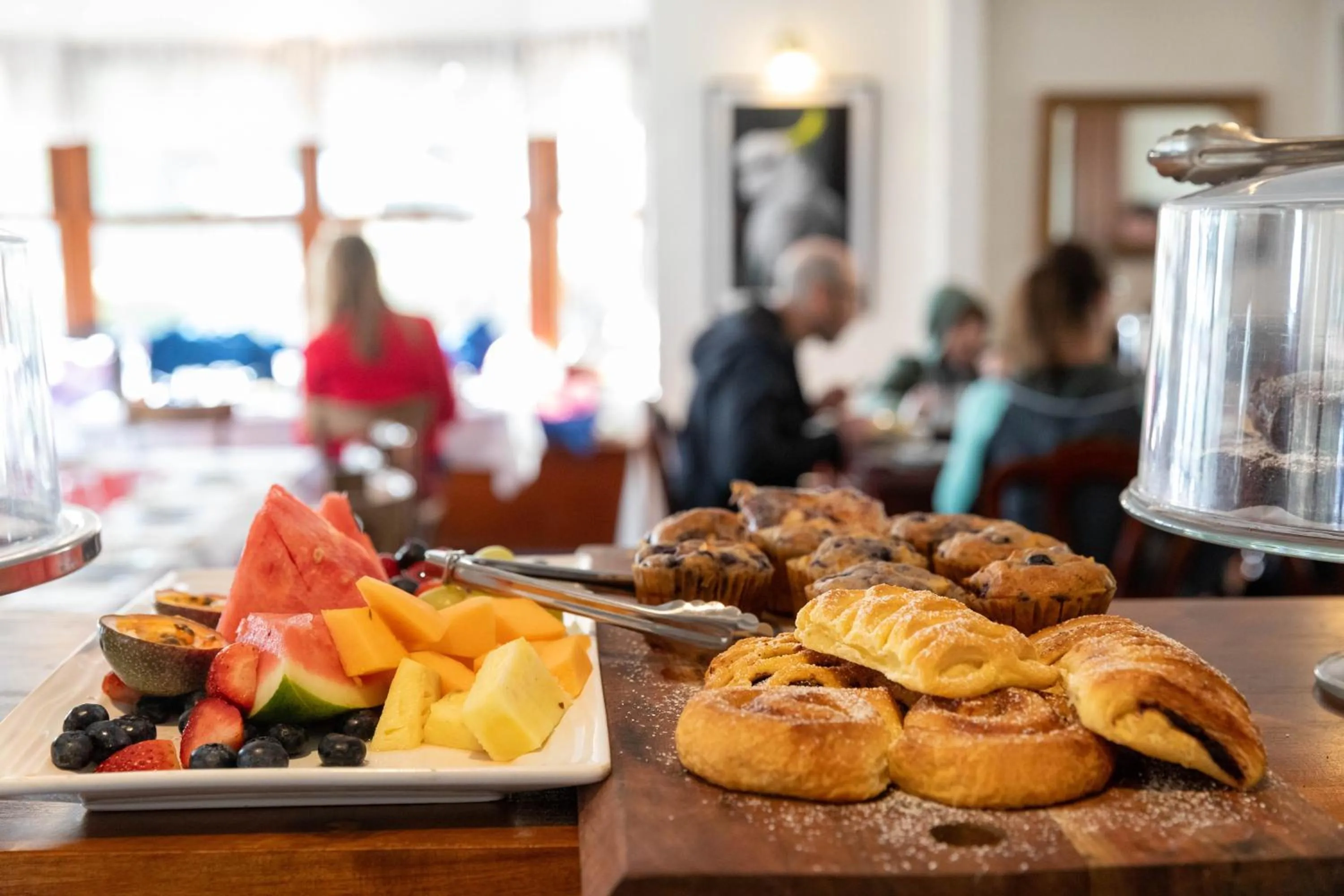 Restaurant/places to eat in Girraween Country Inn