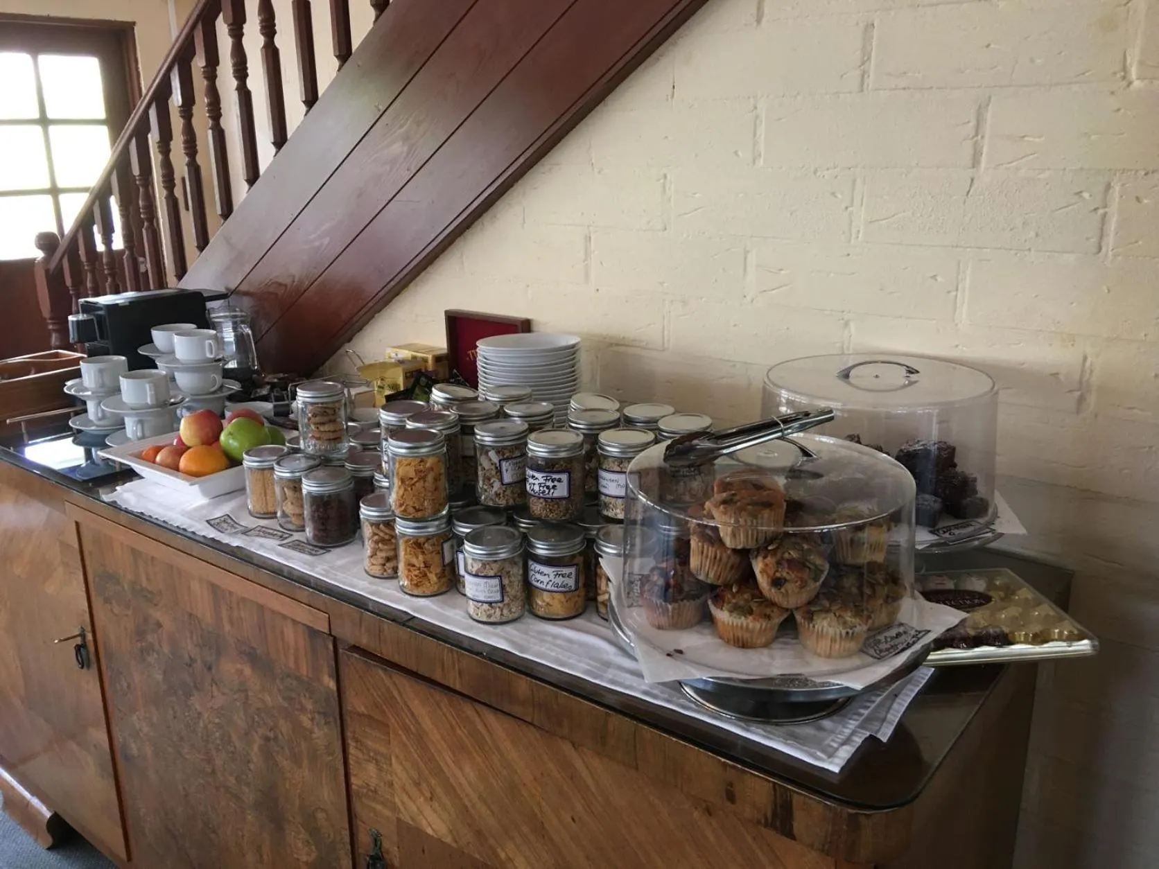 Restaurant/places to eat in Girraween Country Inn