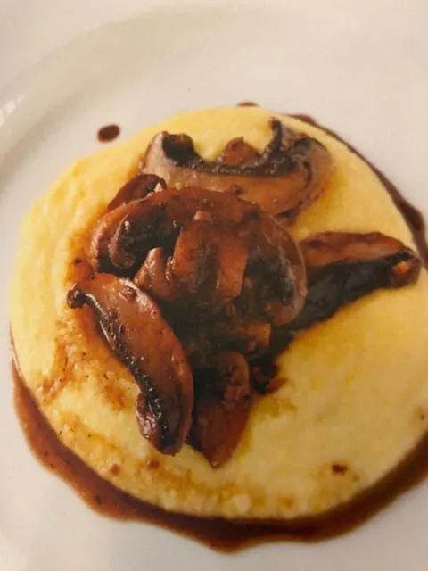 Breakfast in Girraween Country Inn