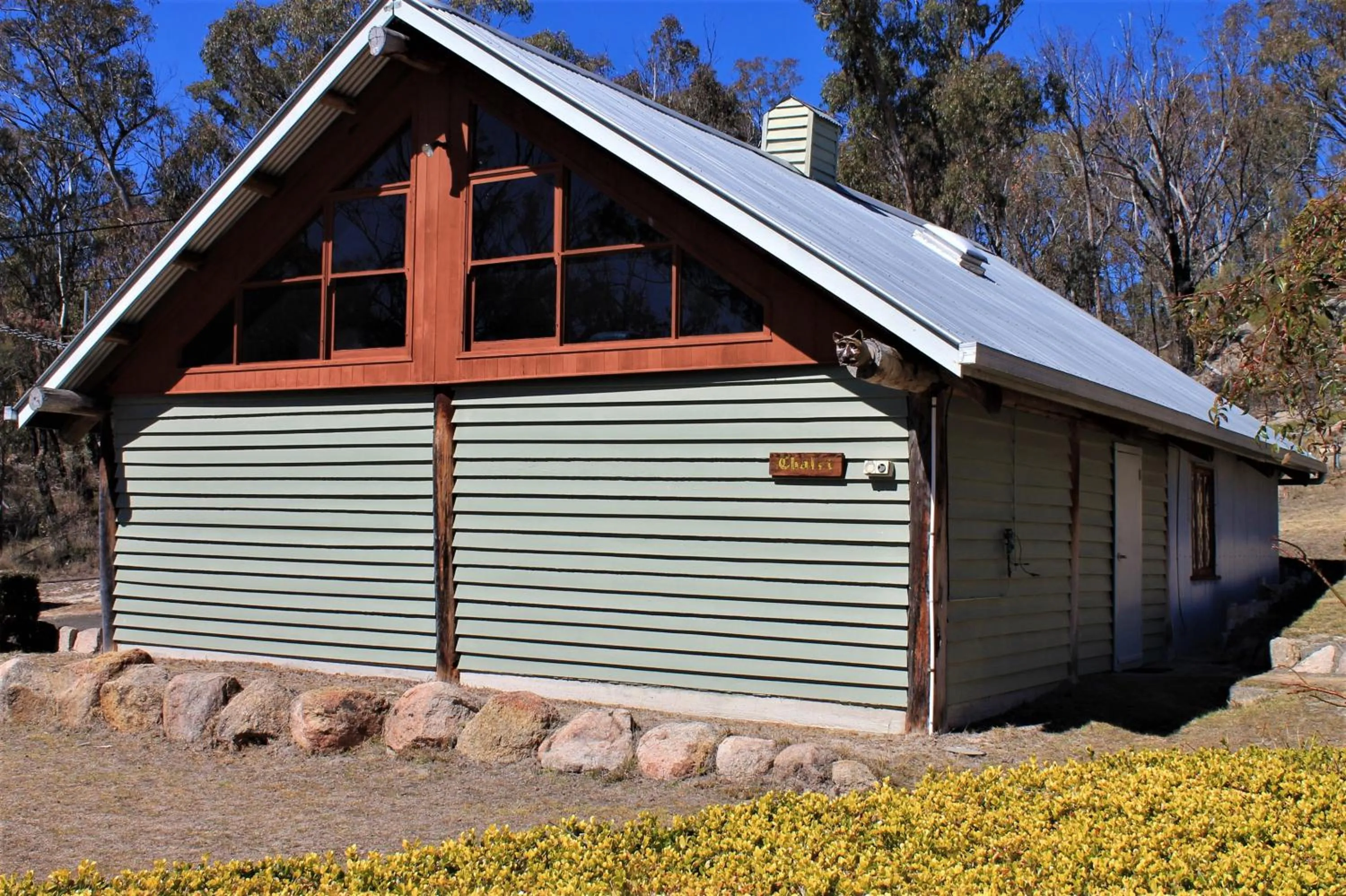 Property building in Girraween Country Inn