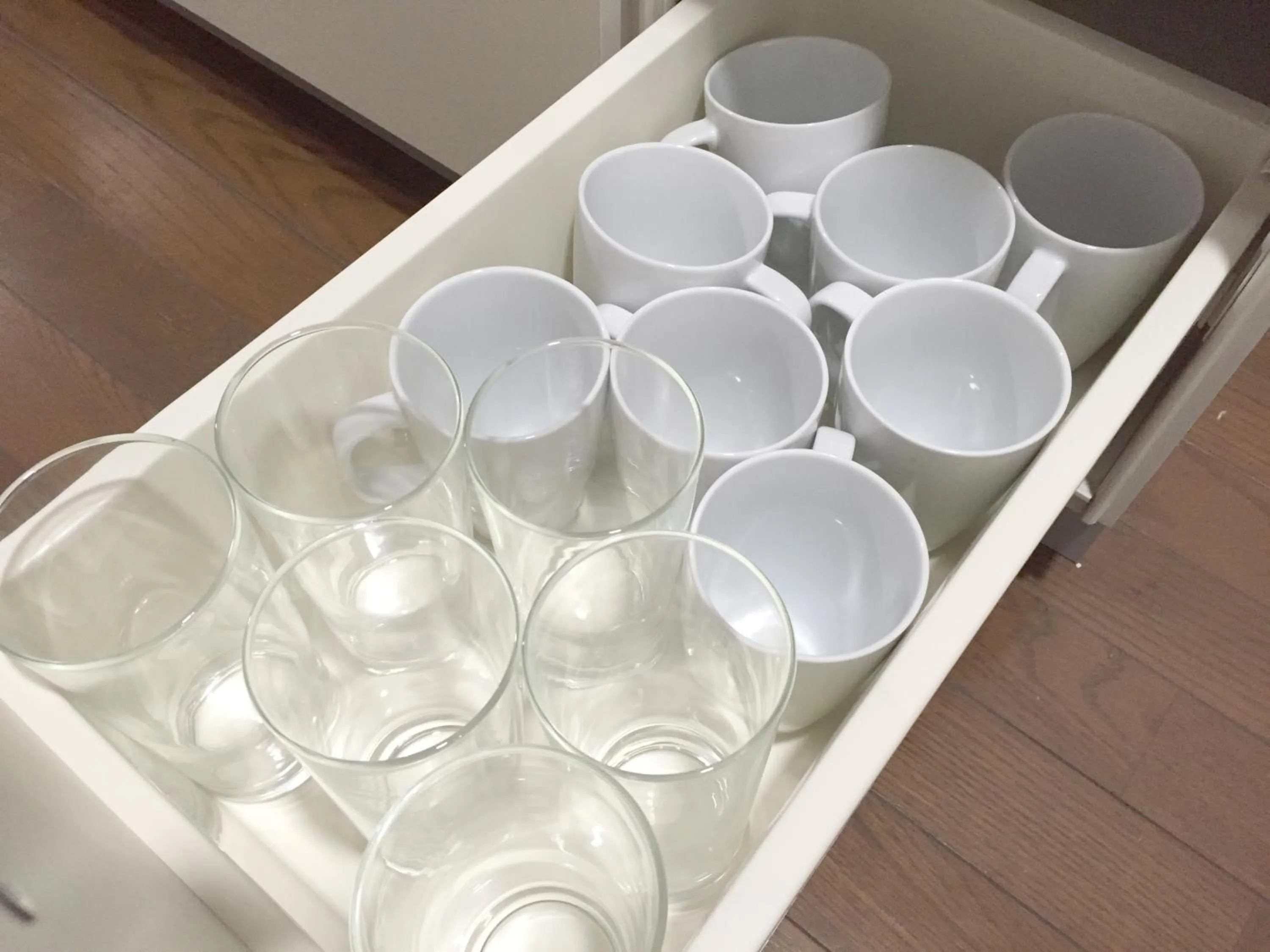 Kitchen or kitchenette in CHELSEA24