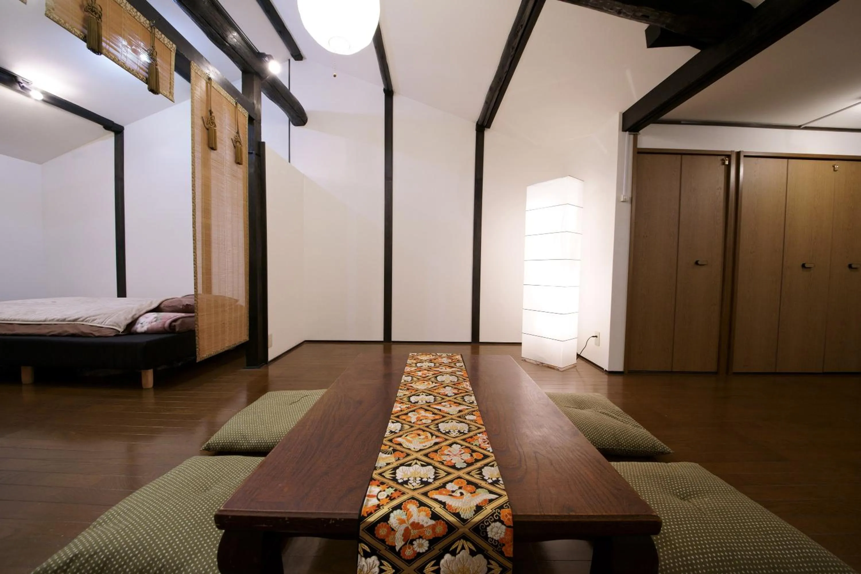 Bedroom, Bed in CHELSEA24