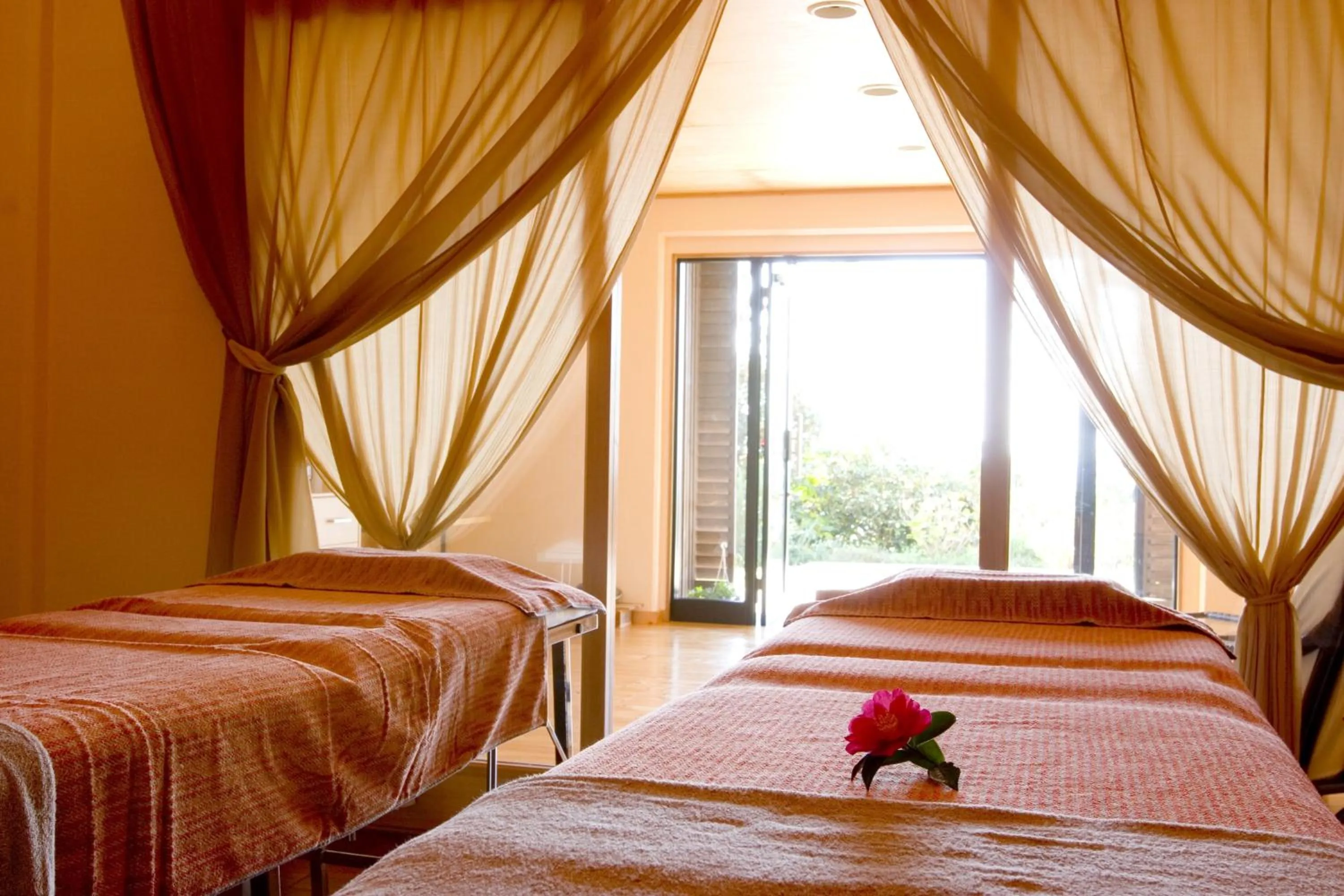 Massage, Bed in Mashio Hotel & Resort