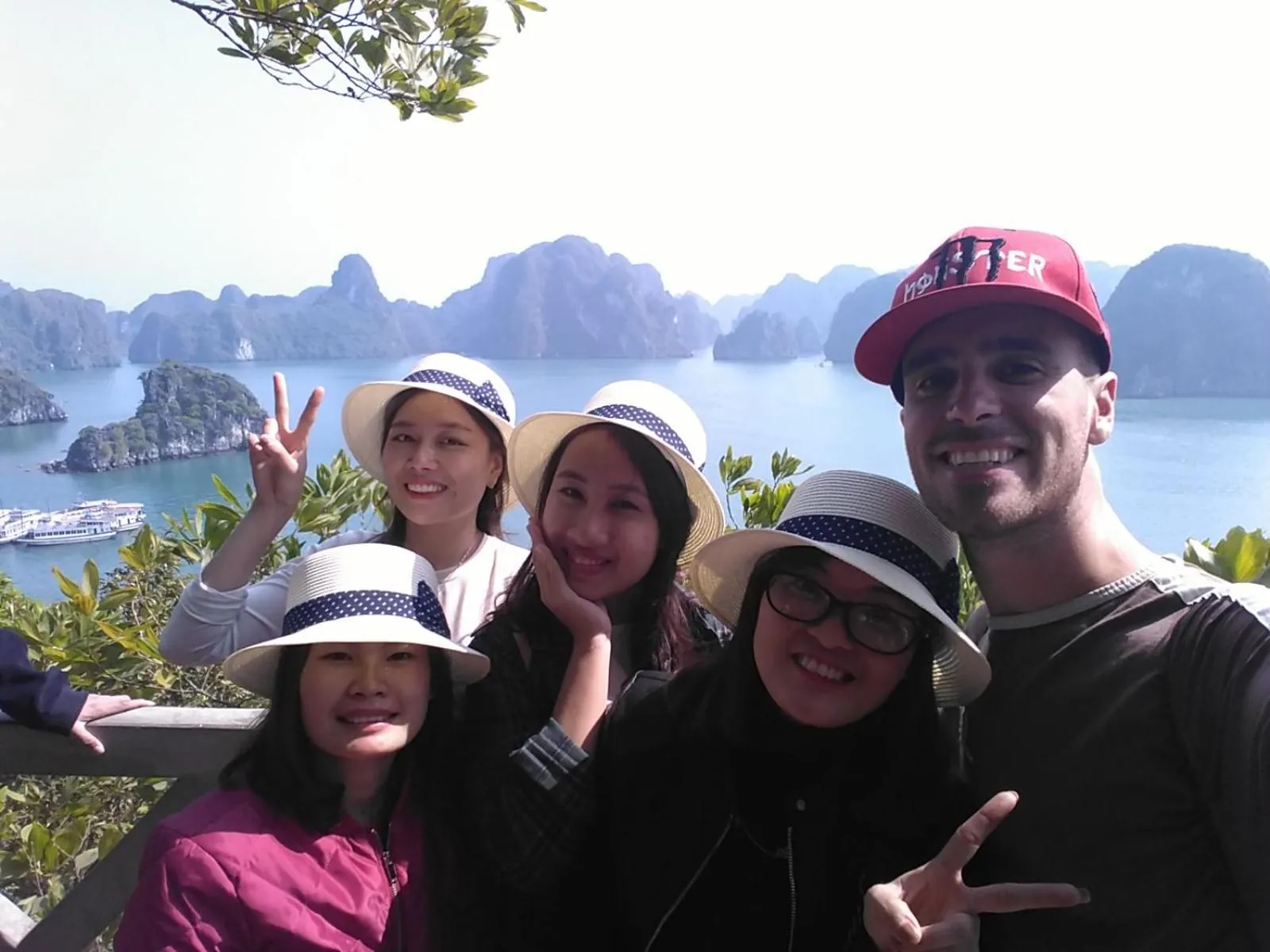 Nearby landmark in Ha Long Park Hotel