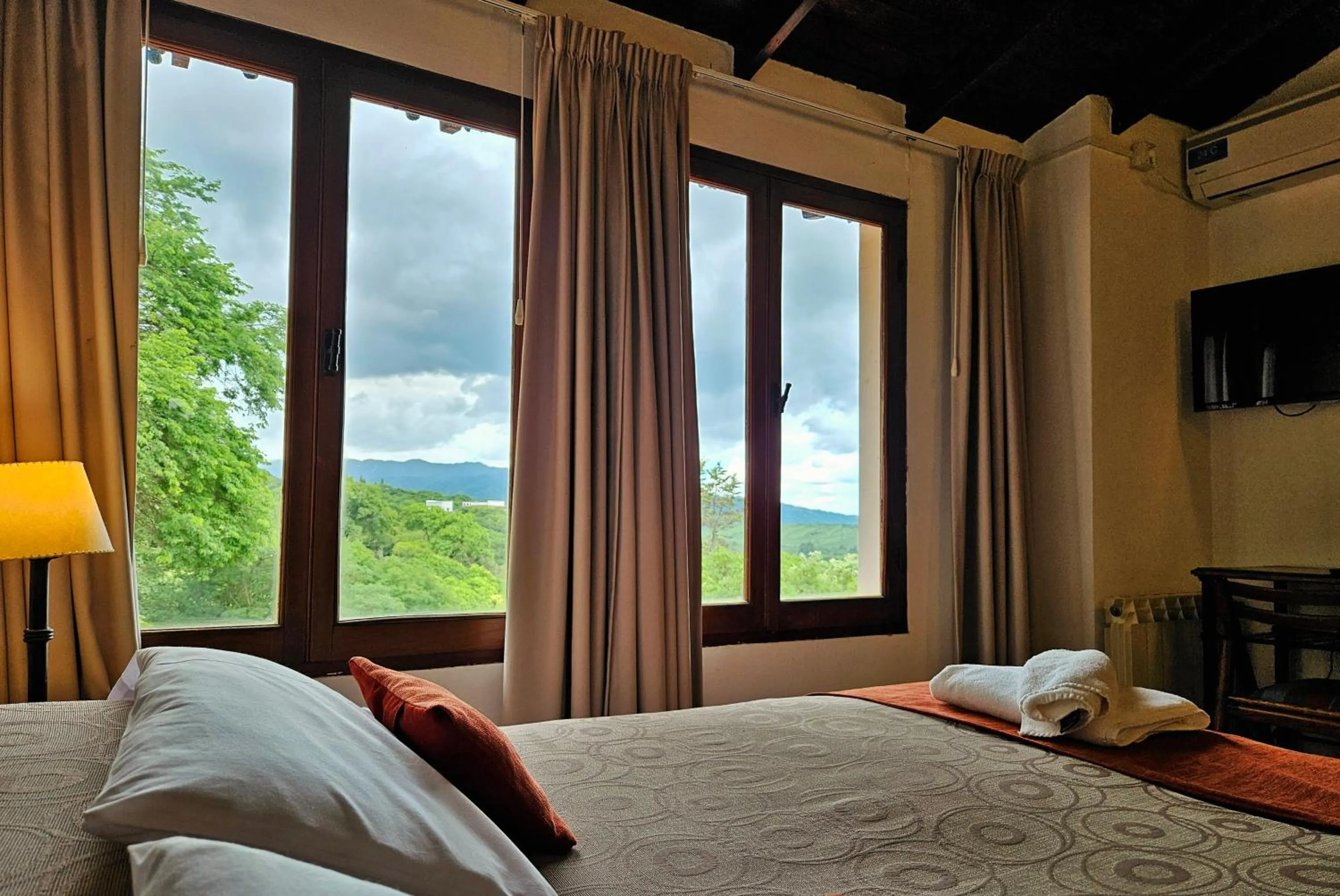 Bed in Hotel Selva Montana