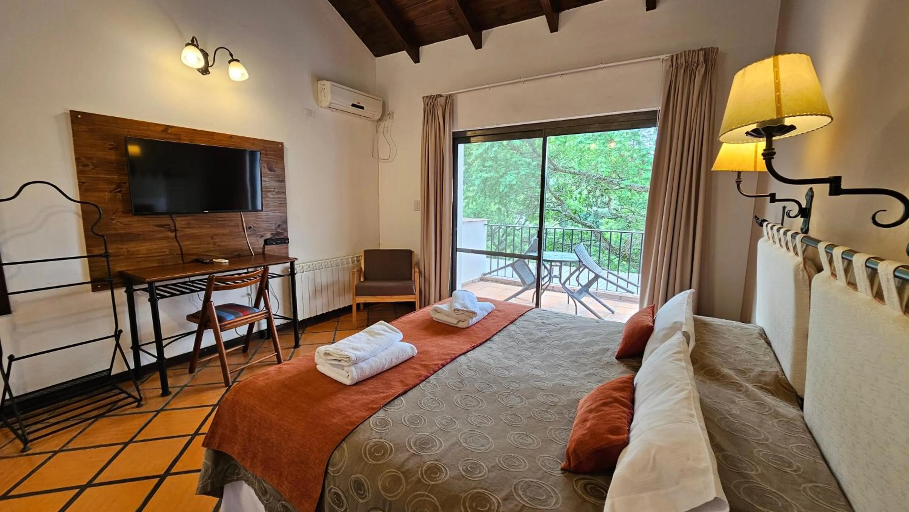 Bed in Hotel Selva Montana