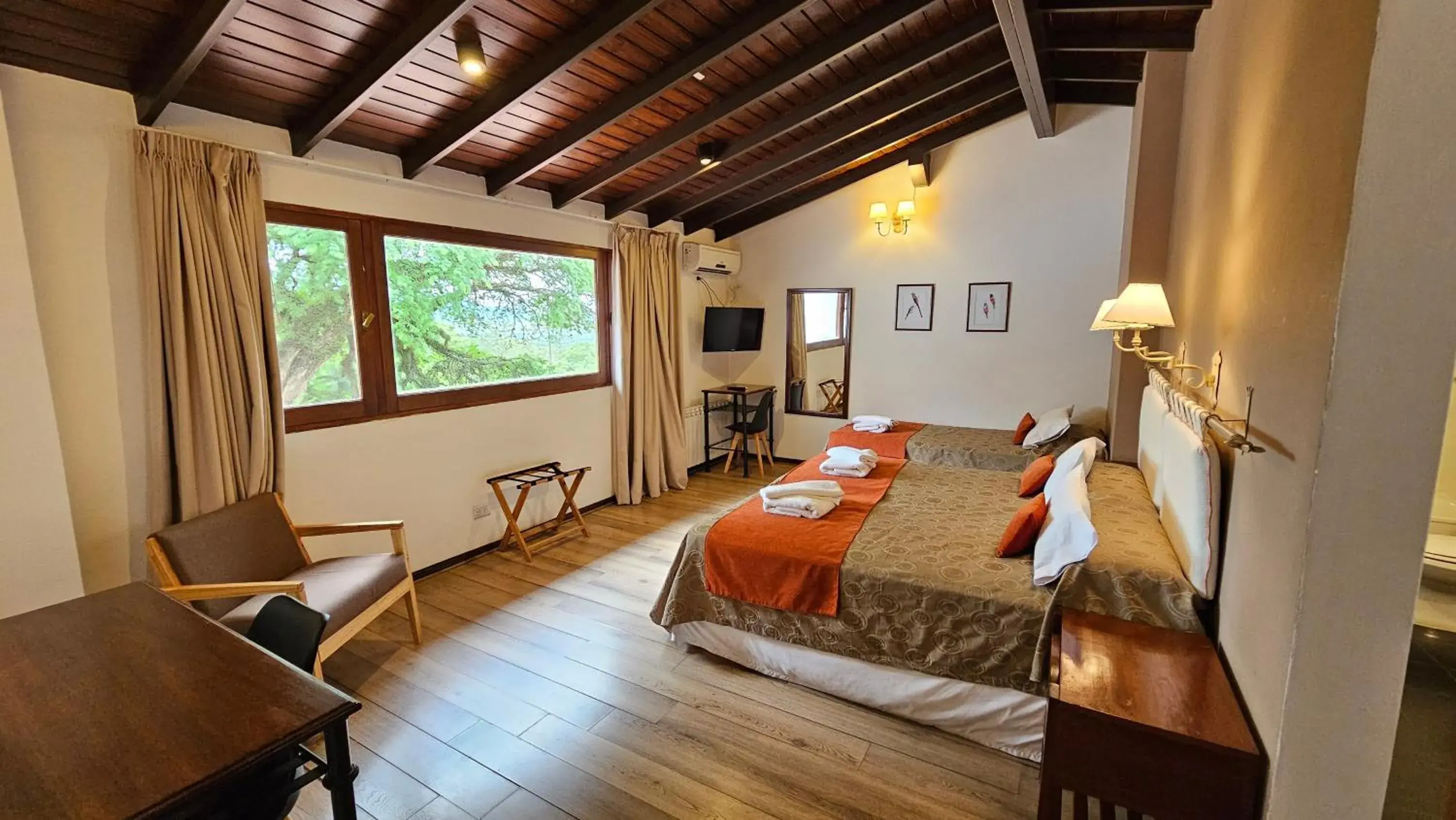 Superior Triple Room in Hotel Selva Montana Superior Triple Room in Hotel Selva Montana