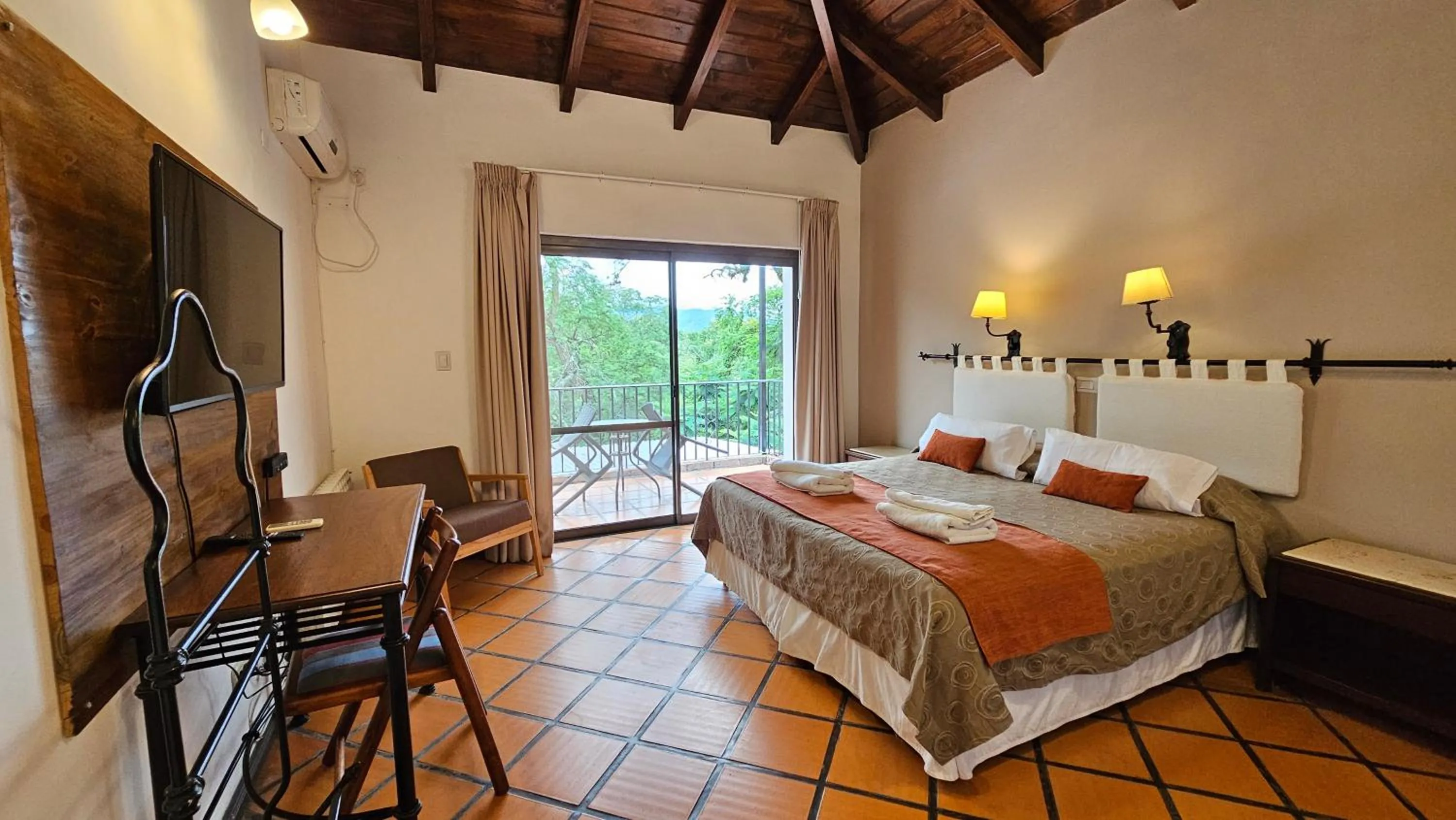 Bed in Hotel Selva Montana