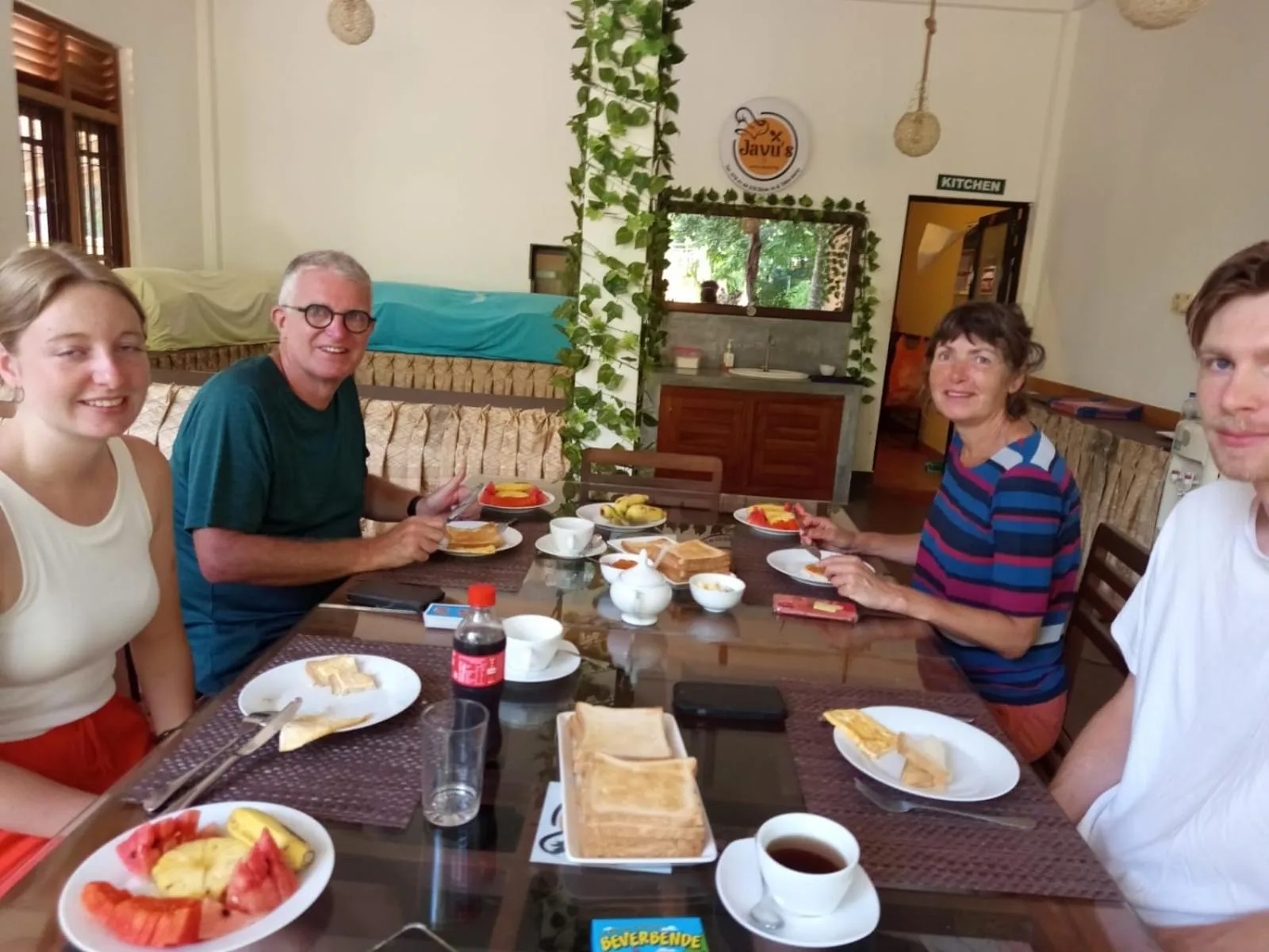 Food and drinks in Hotel Nilketha Yala Tissamaharama